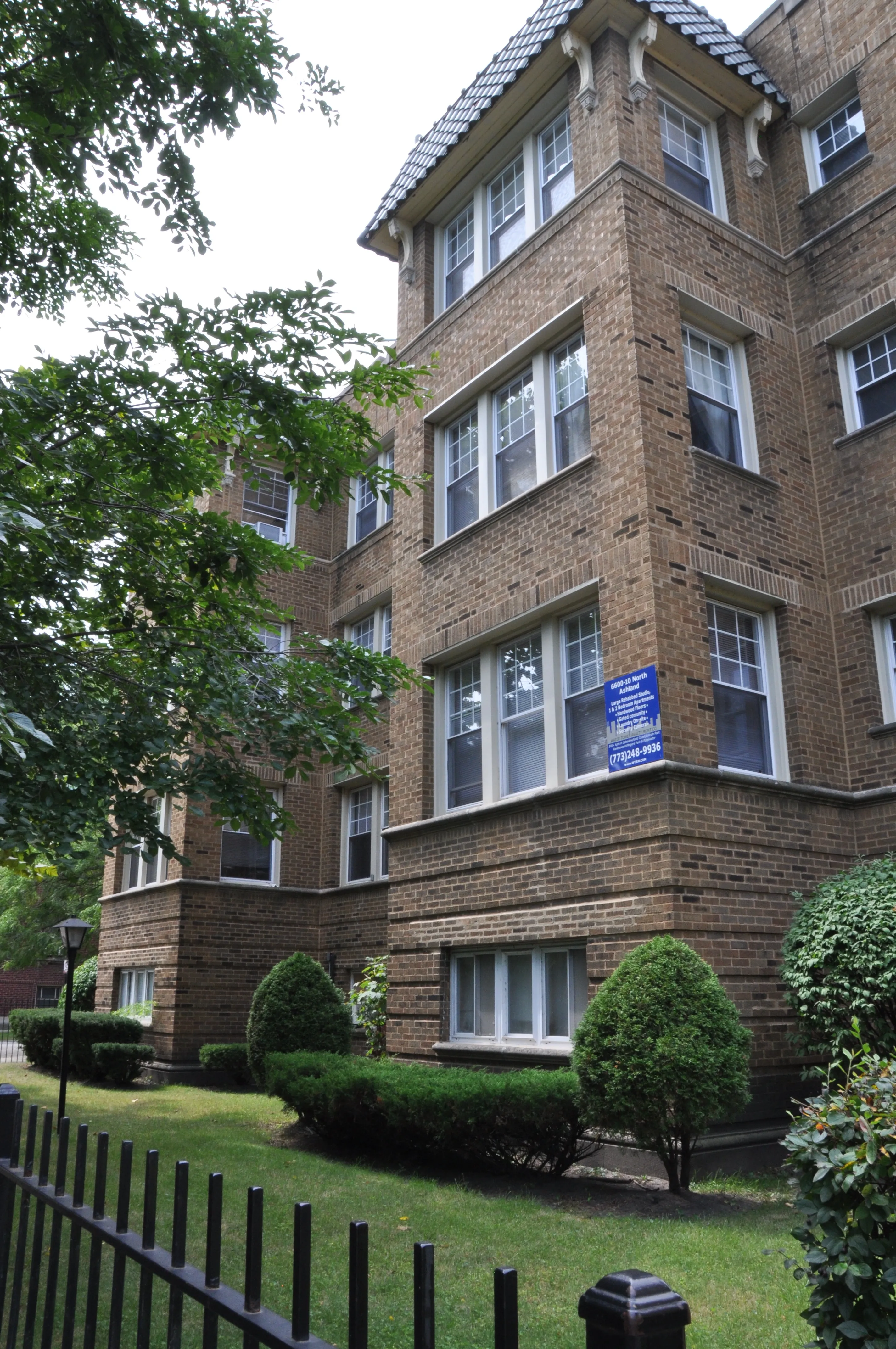 6600 N ASHLAND AVE 60626-6600 N Ashland-Chicago-IL