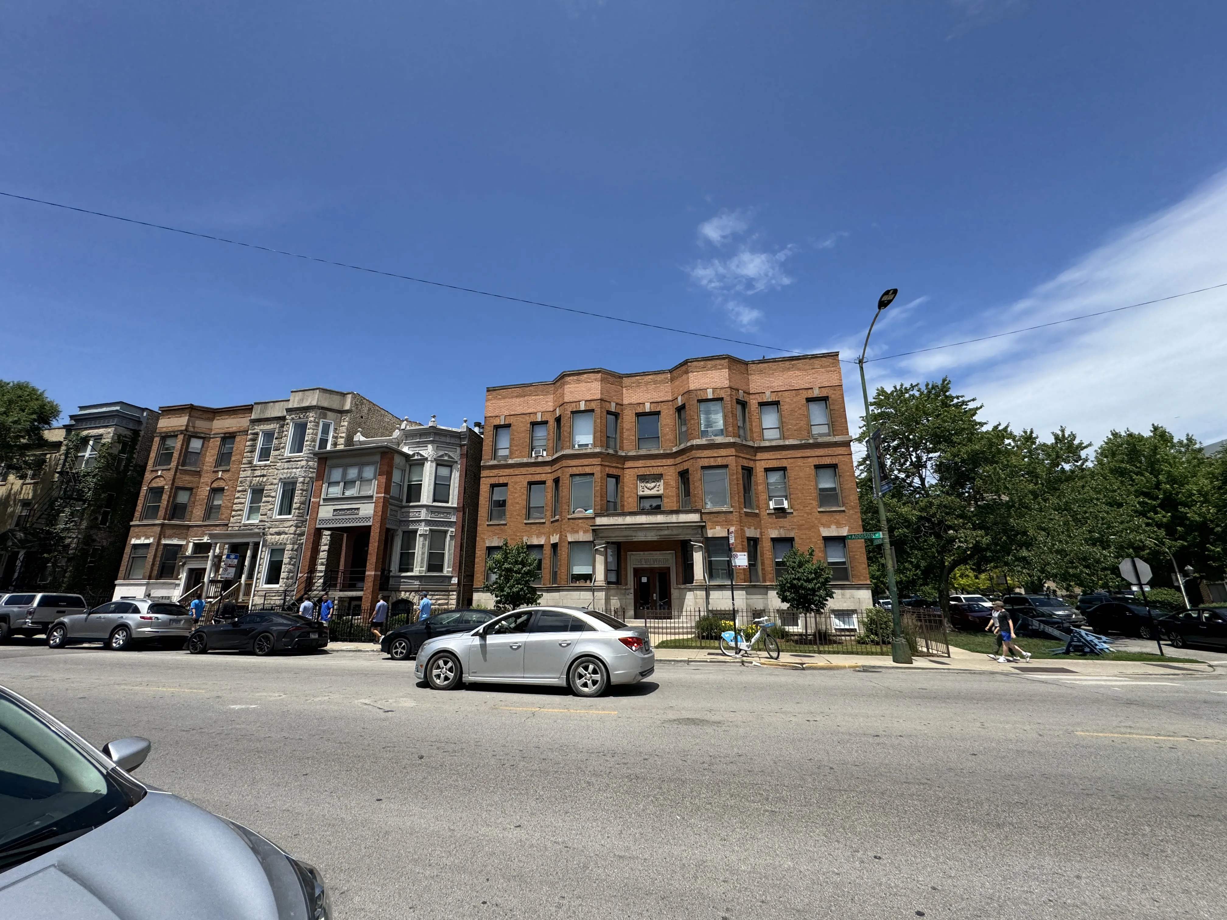 900 W Addison St 60613 60613-unit#1-Chicago-IL
