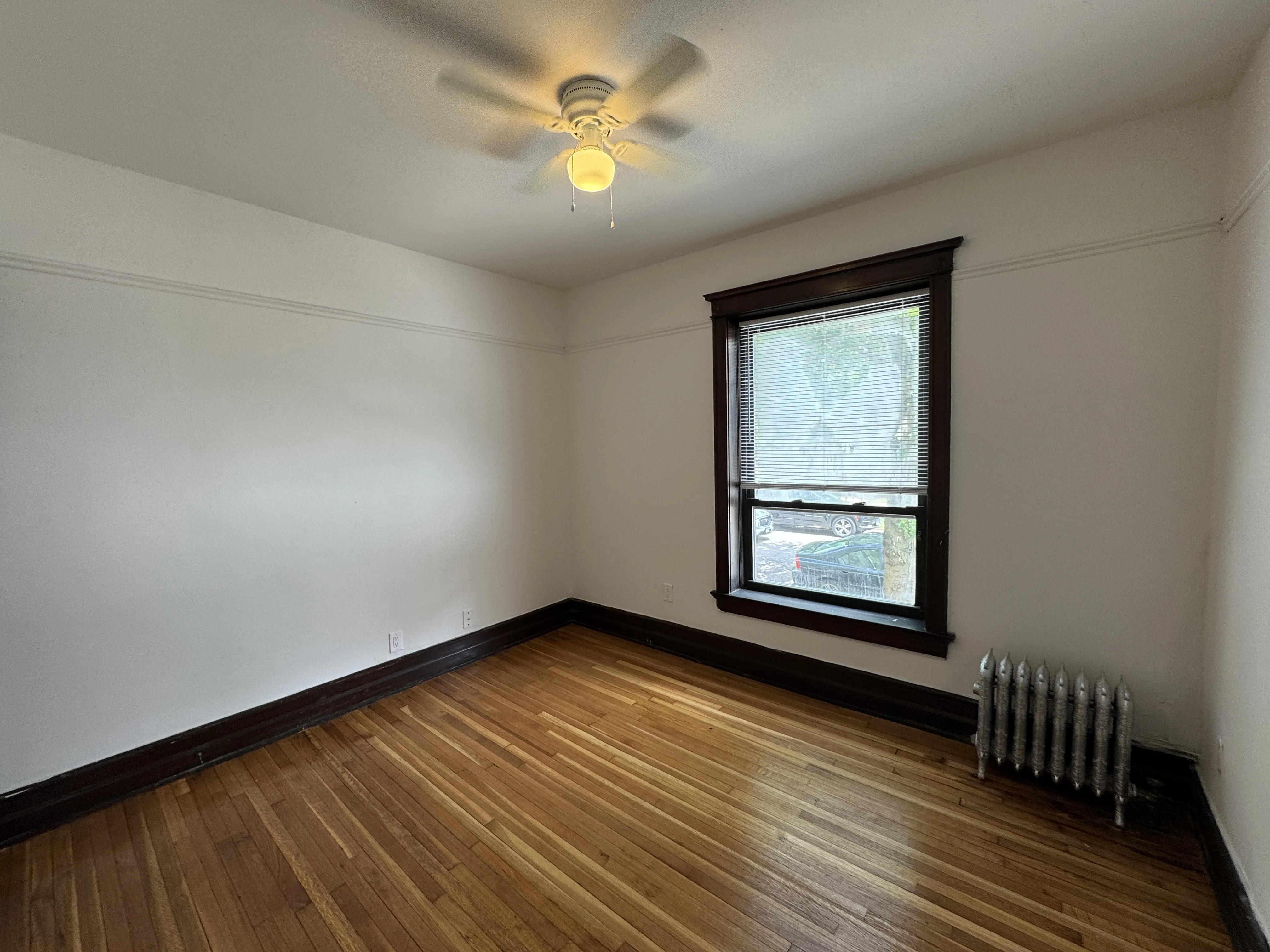 900 W Addison St 60613 60613-unit#1-Chicago-IL