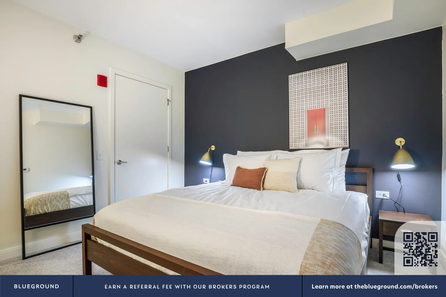 210 N Wells St 60601 60601-Lake & Wells Apartments-unit#ID211-Chicago-IL