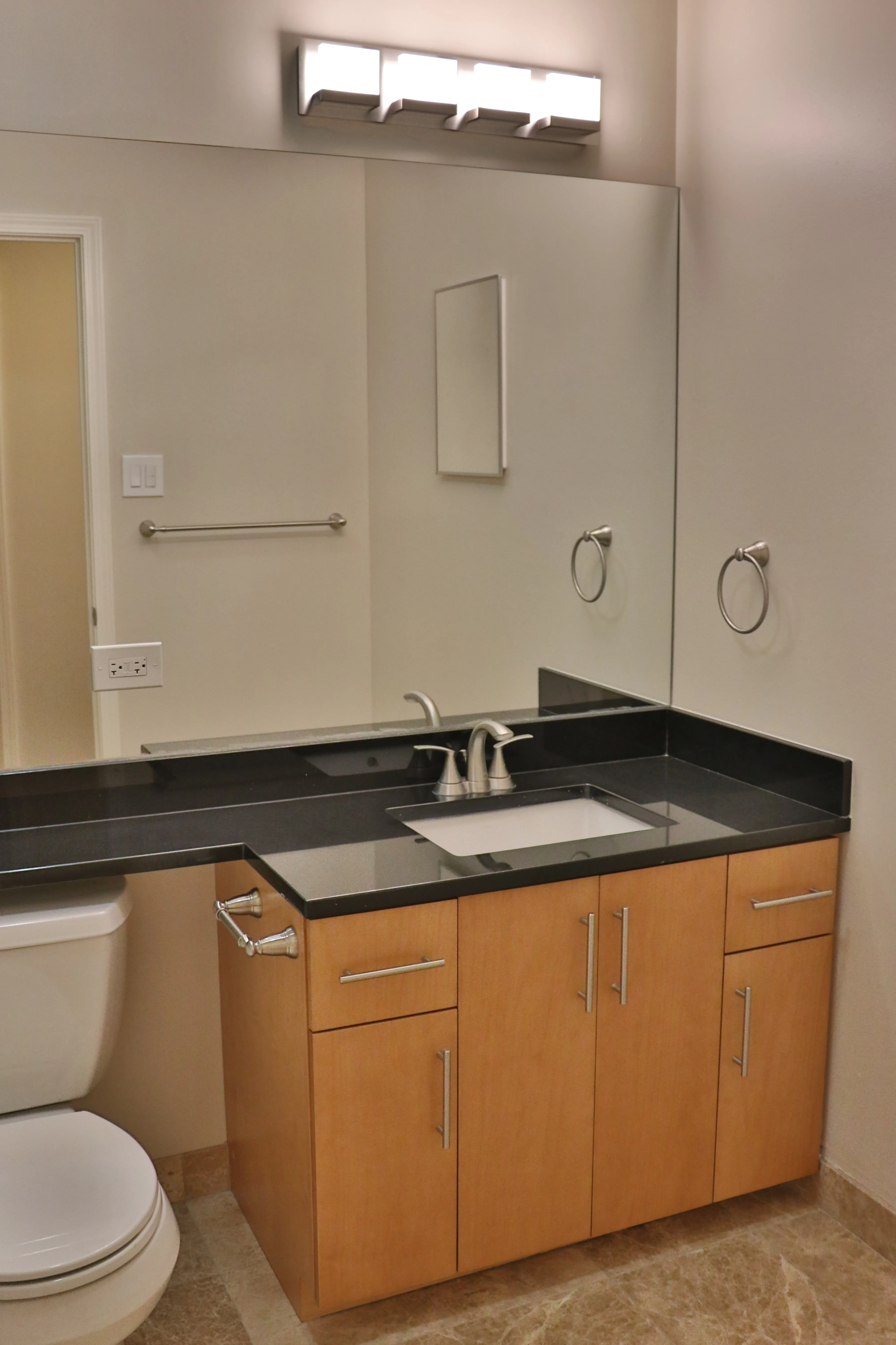 3158 N Clark St   60657 60657-Belmont Court-unit#j4-Chicago-IL