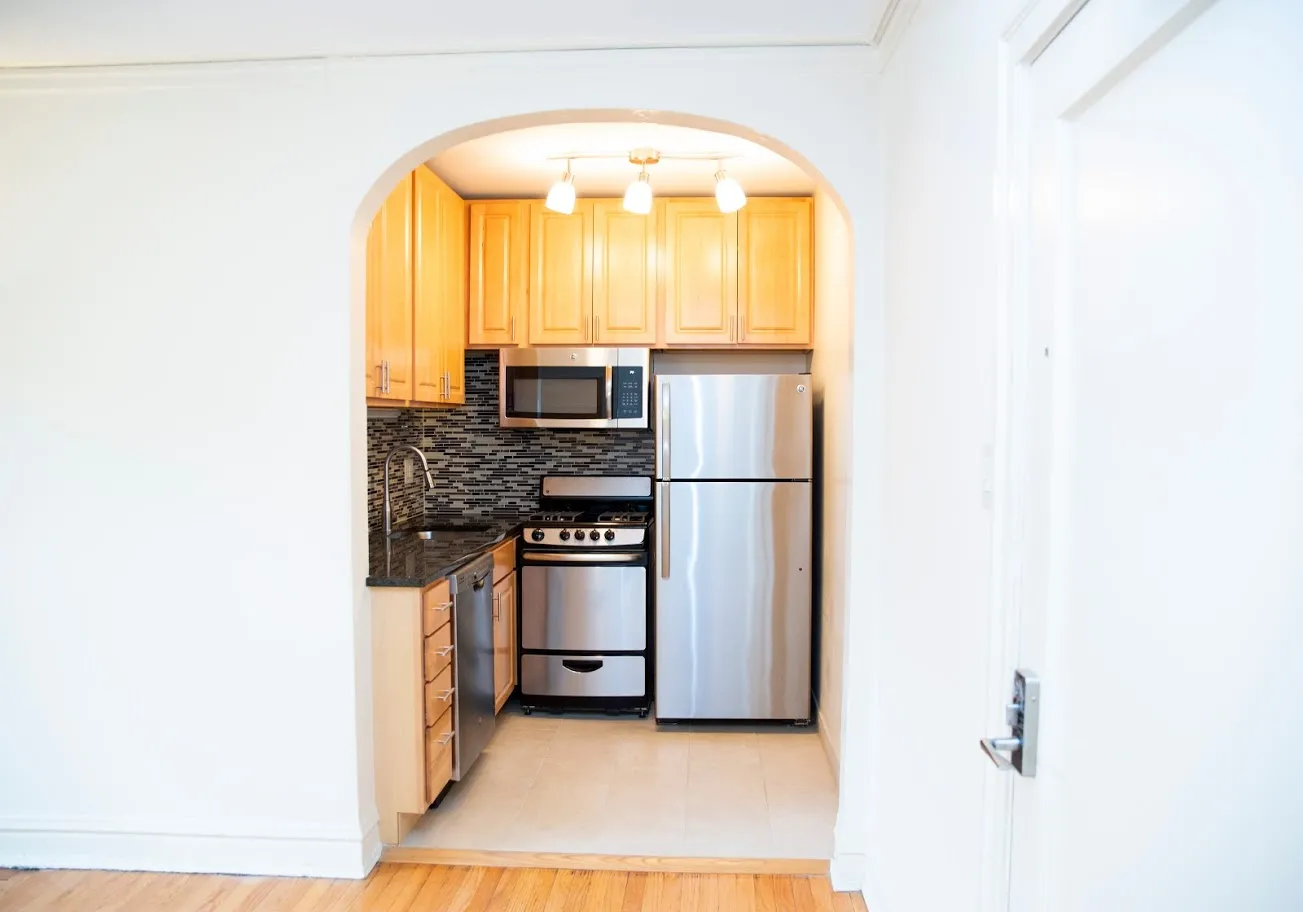 1824 N Lincoln Park W   60614 60614-unit#210-Chicago-IL