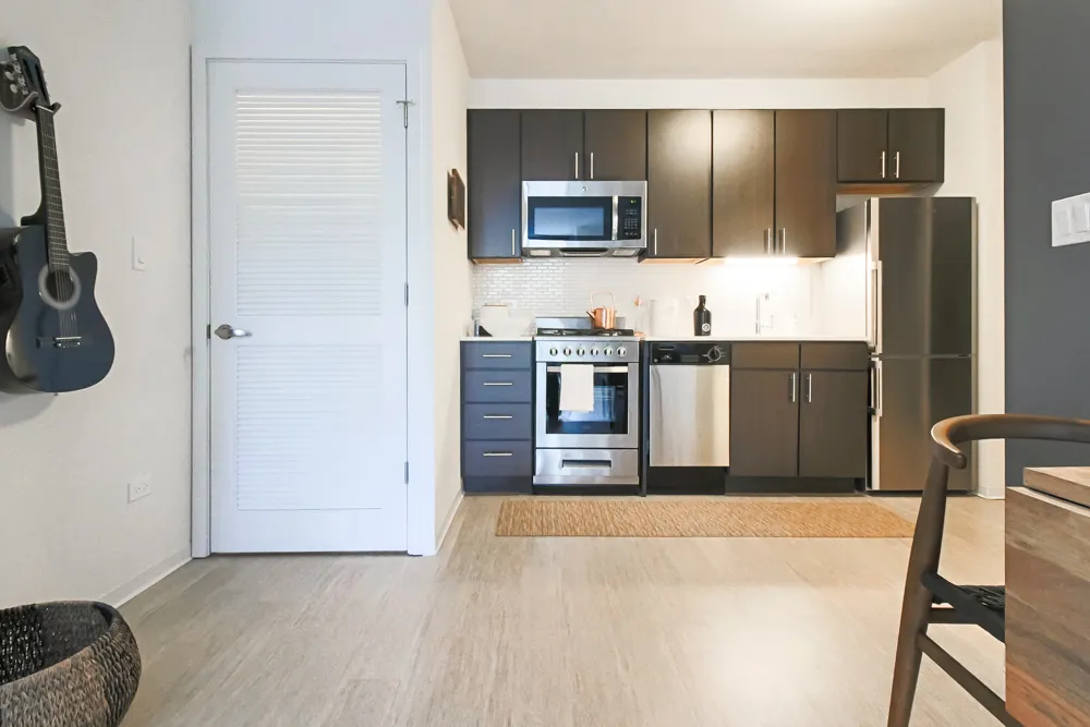 165 W Superior St 60654 60654-unit#1104-Chicago-IL