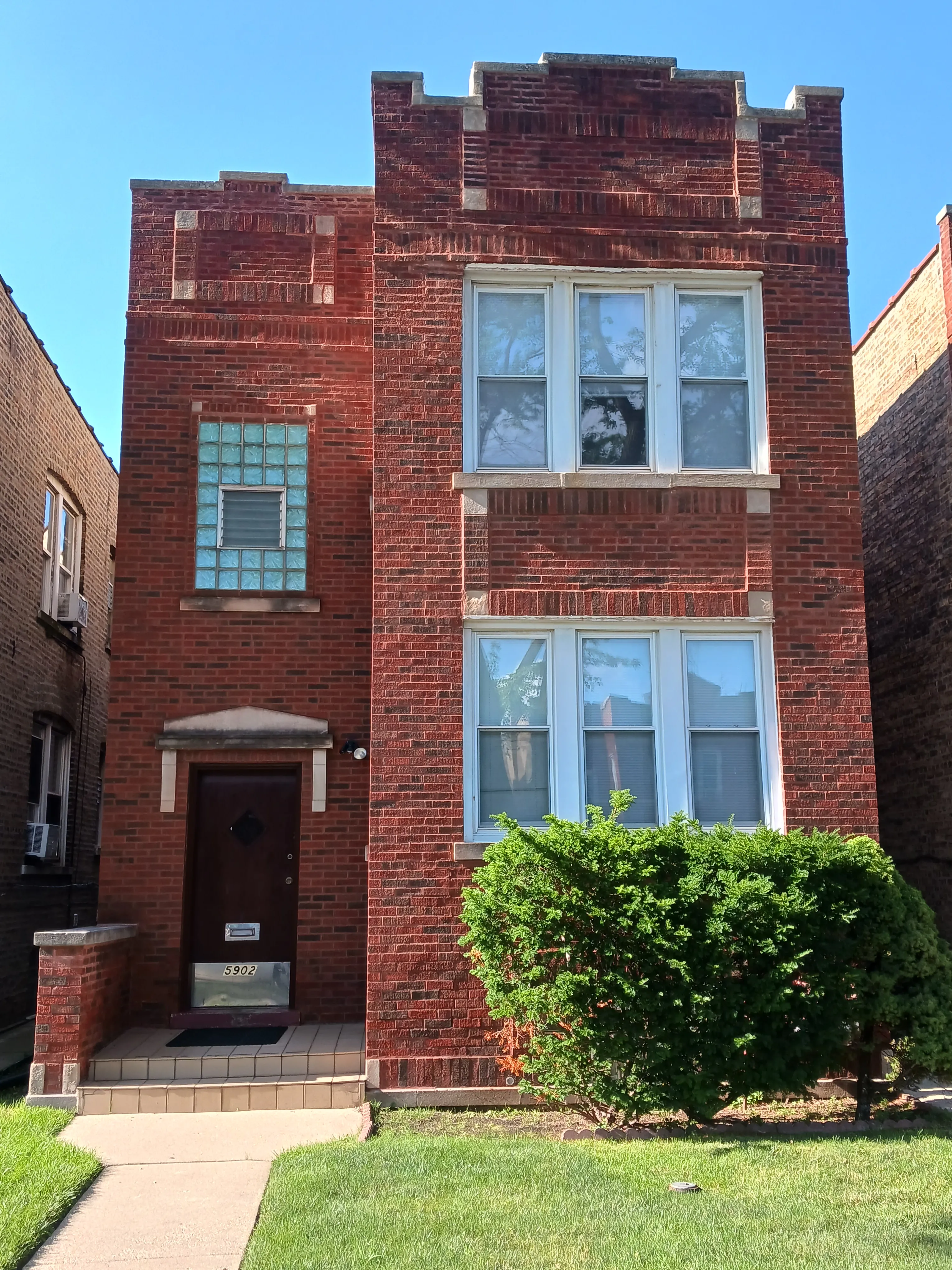 5902 W Wilson Ave 60630 60630-unit#1st FL-Chicago-IL