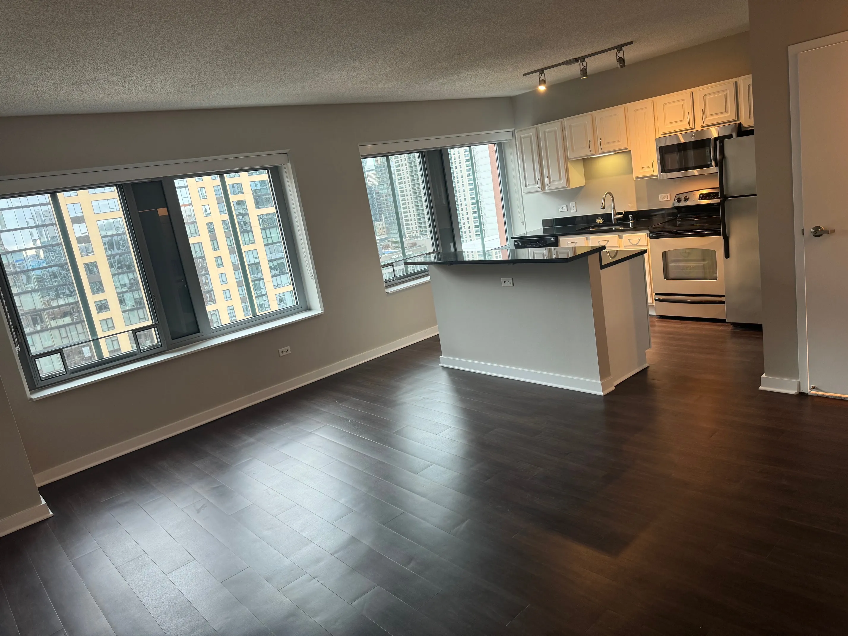 121 W Chestnut St   60610 60610-unit#803-Chicago-IL