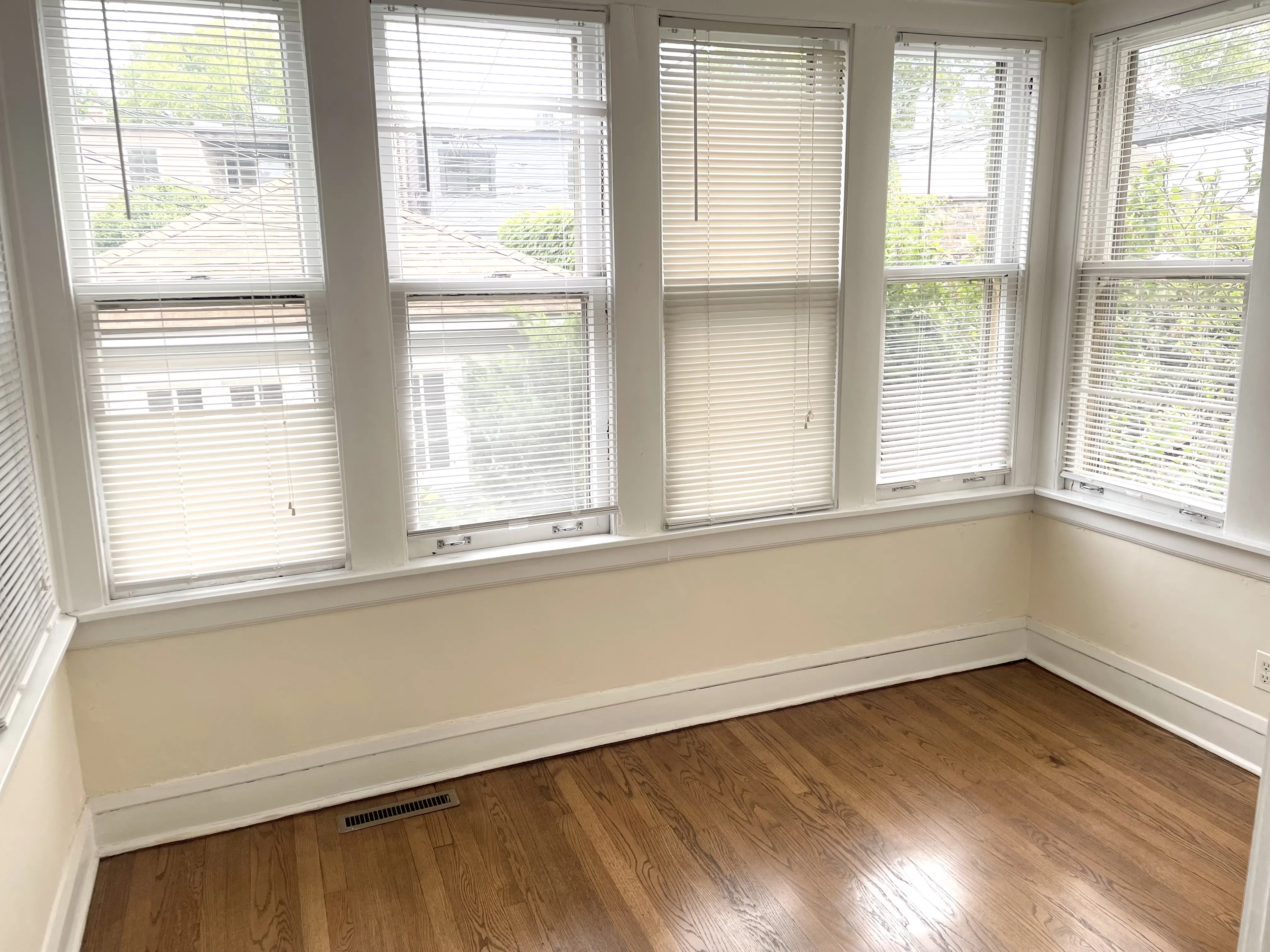 2709 W Sunnyside Ave   60625 60625-unit#2-Chicago-IL