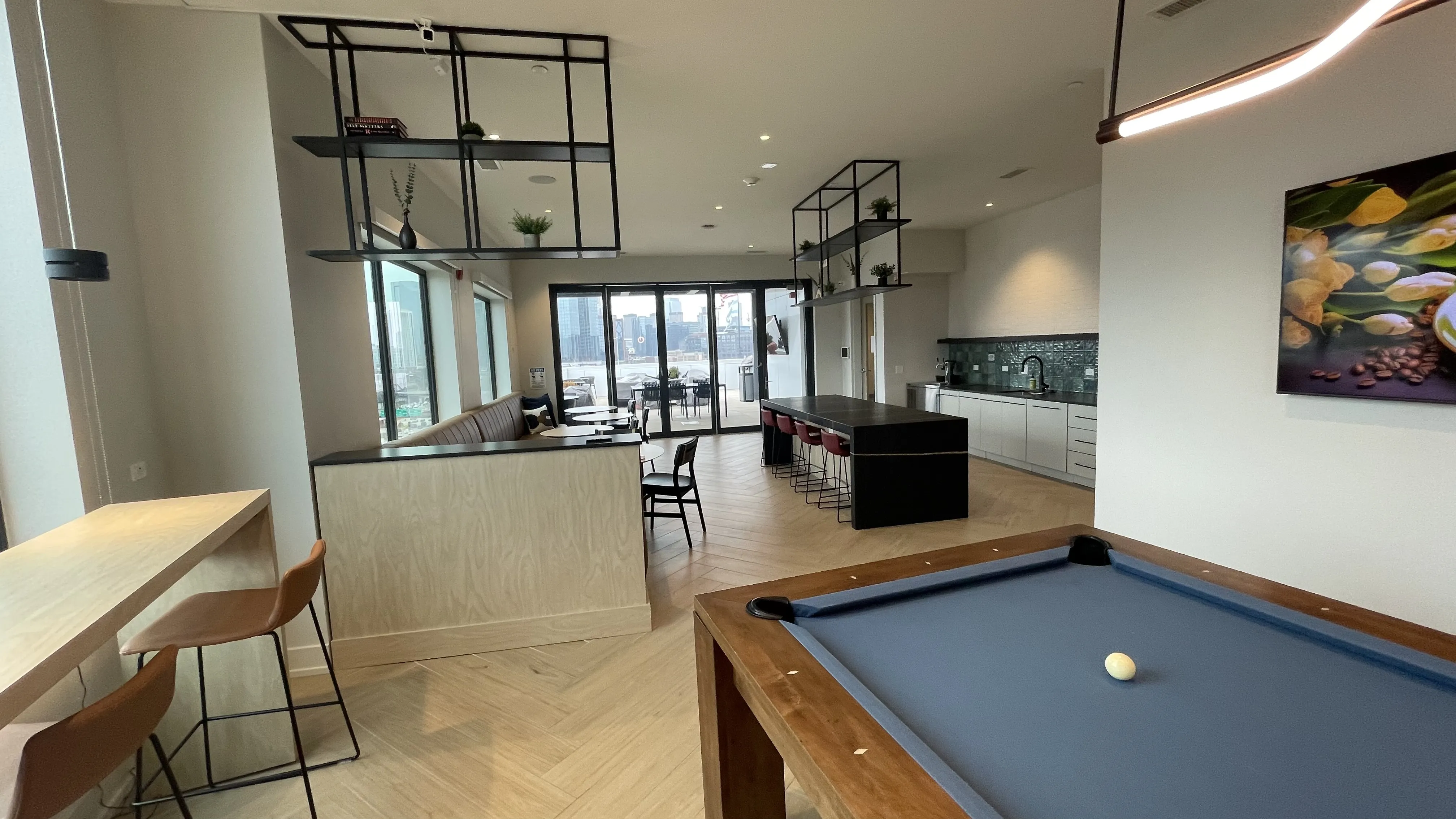 670 N May St   60642 60642-unit#402-Chicago-IL