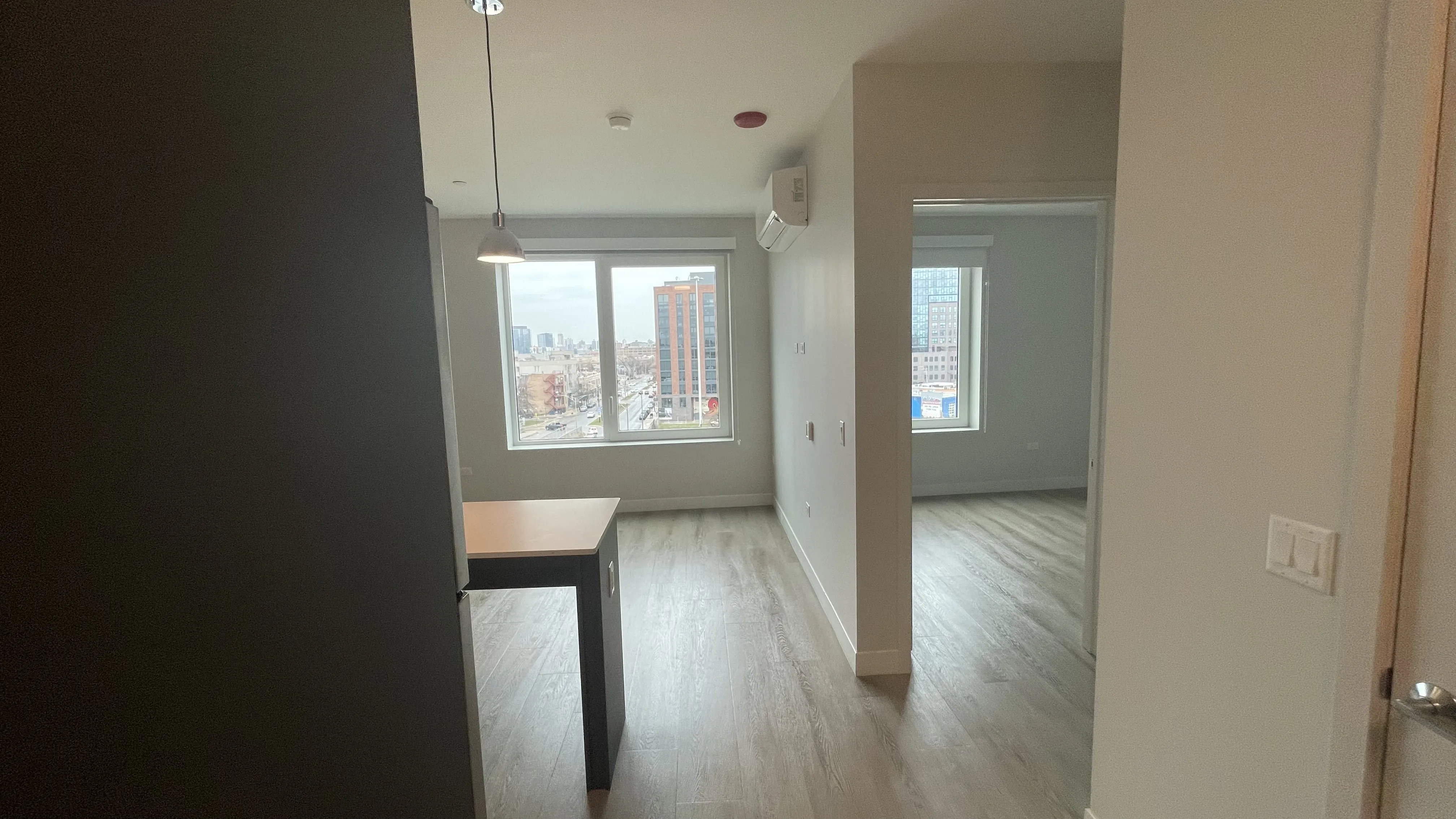 670 N May St   60642 60642-unit#402-Chicago-IL