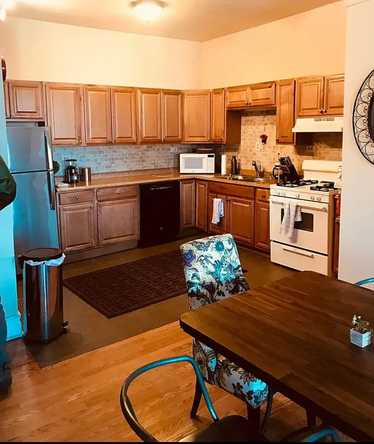 2360 N Clybourn Ave 60614 60614-unit#3-Chicago-IL