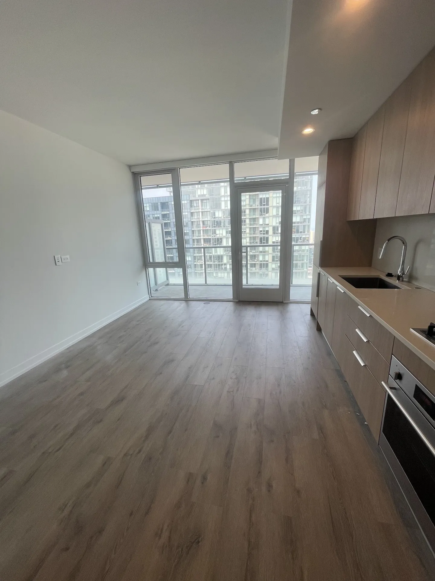1140 N Wells St   60610 60610-unit#1805-Chicago-IL