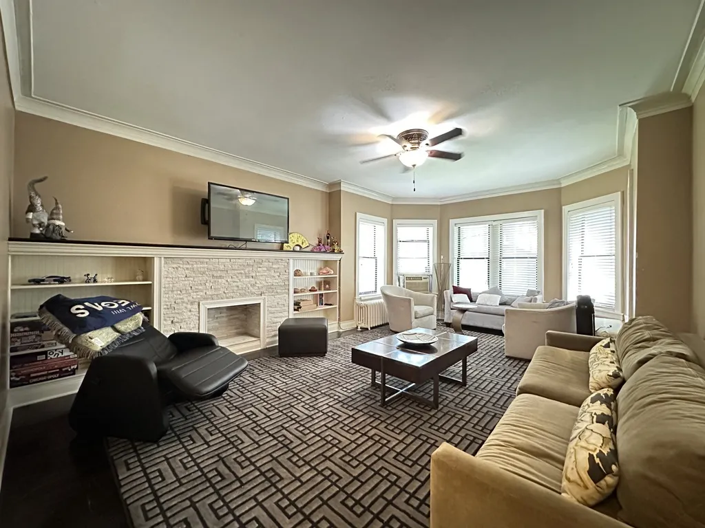 6424 N Magnolia, , 60626 60626-unit#2-Chicago-IL