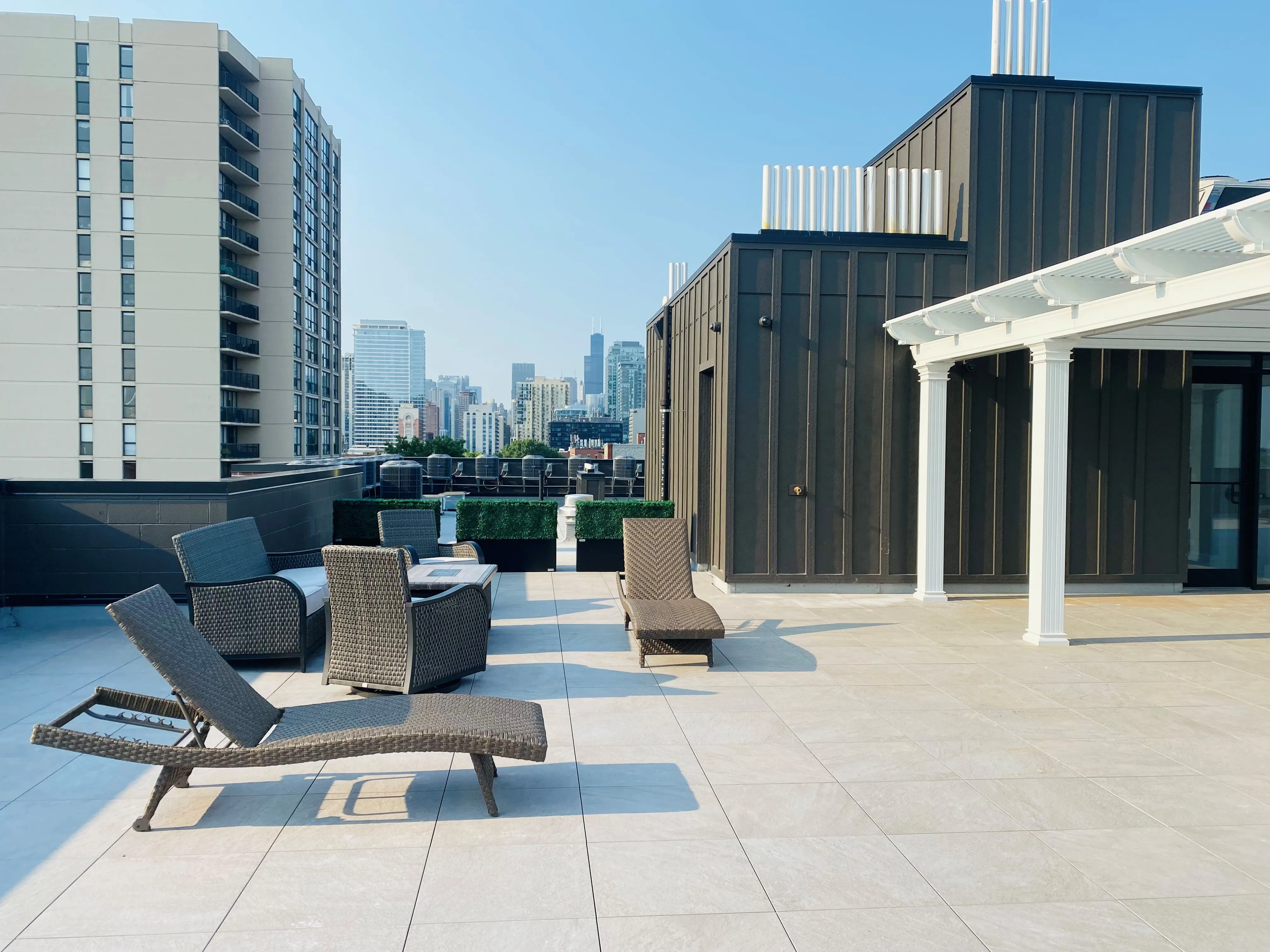 159 W North Ave   60610 60610-Old Town Luxury Suites-unit#307-Chicago-IL