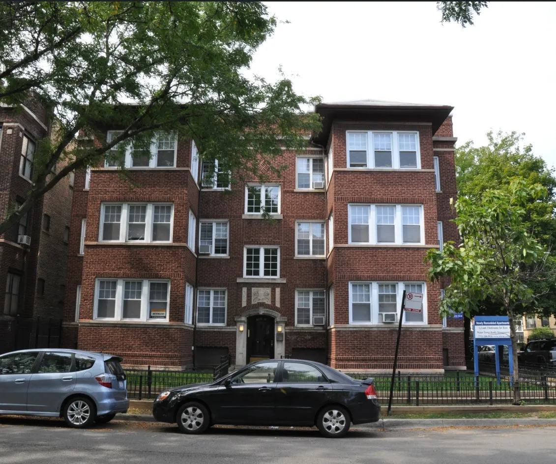 6654 N ASHLAND AVE 60626-6654 N Ashland-Chicago-IL