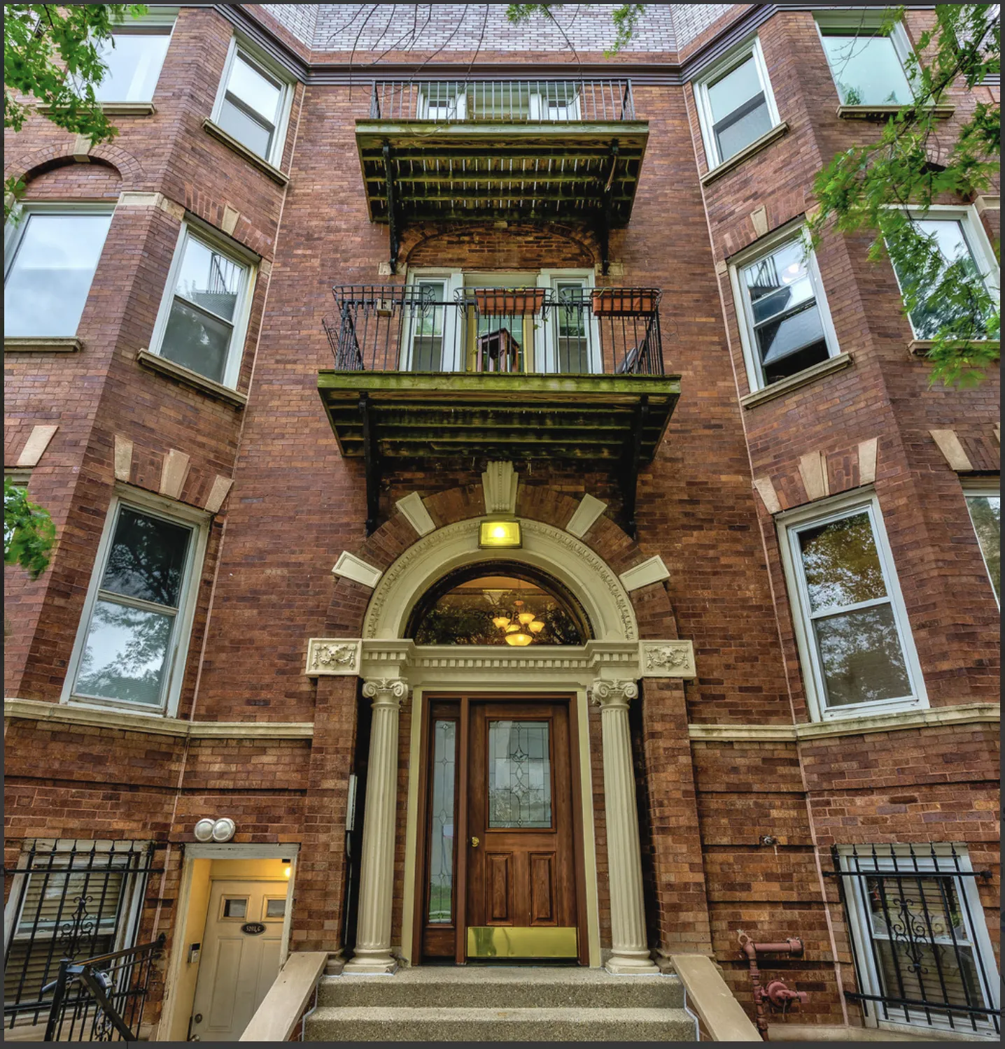 5201 S Blackstone Ave 60615 60615-unit#2E-Chicago-IL