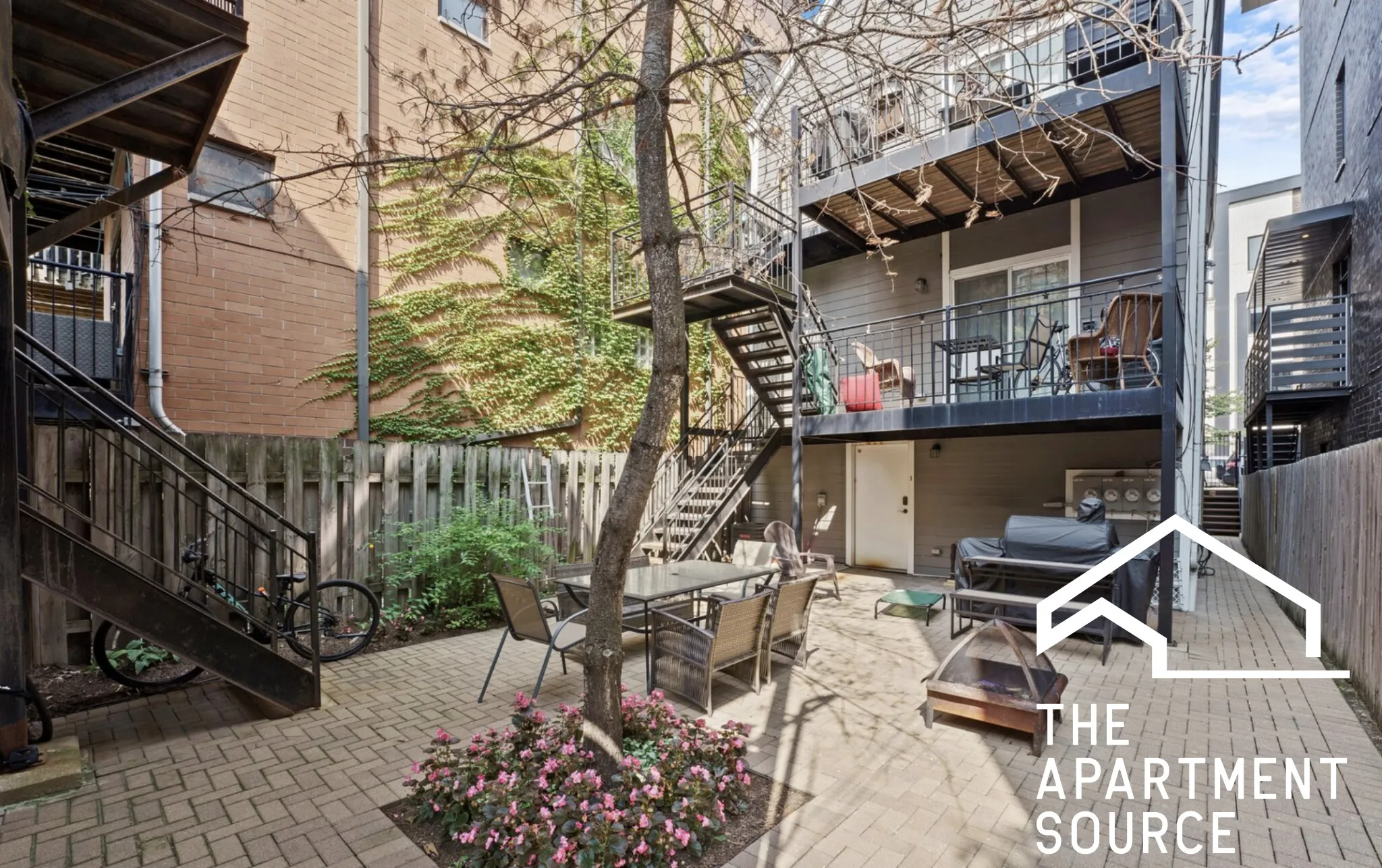 1337 W Walton St   60642 60642-unit#1R-Chicago-IL