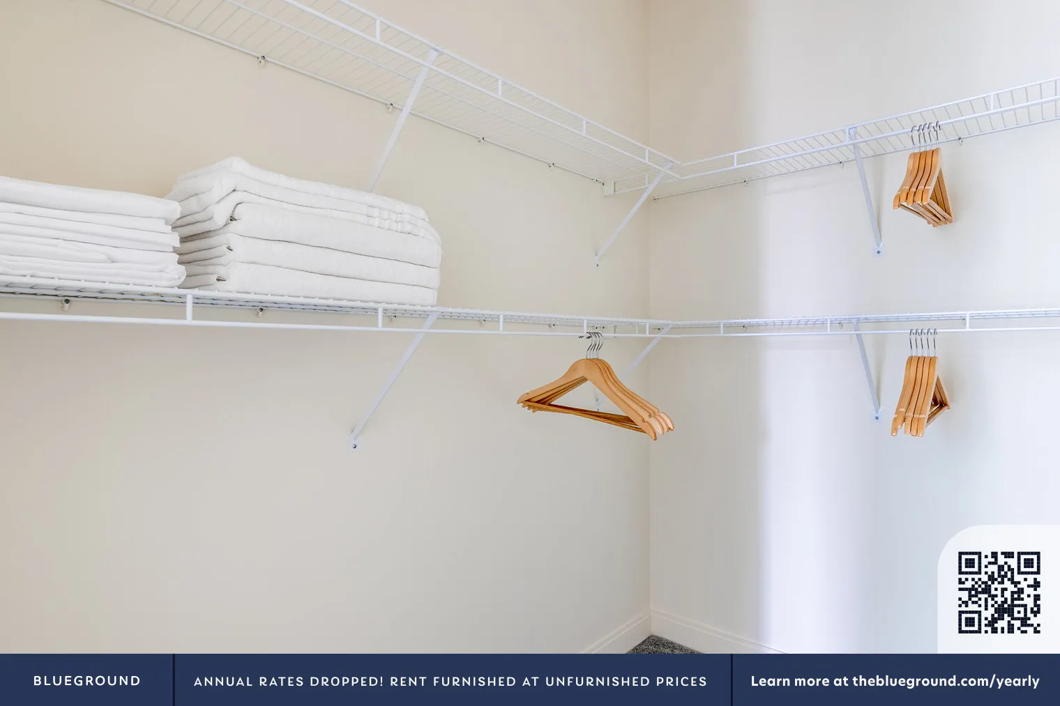 210 N Wells St   60601 60601-Lake & Wells Apartments-unit#ID247-Chicago-IL