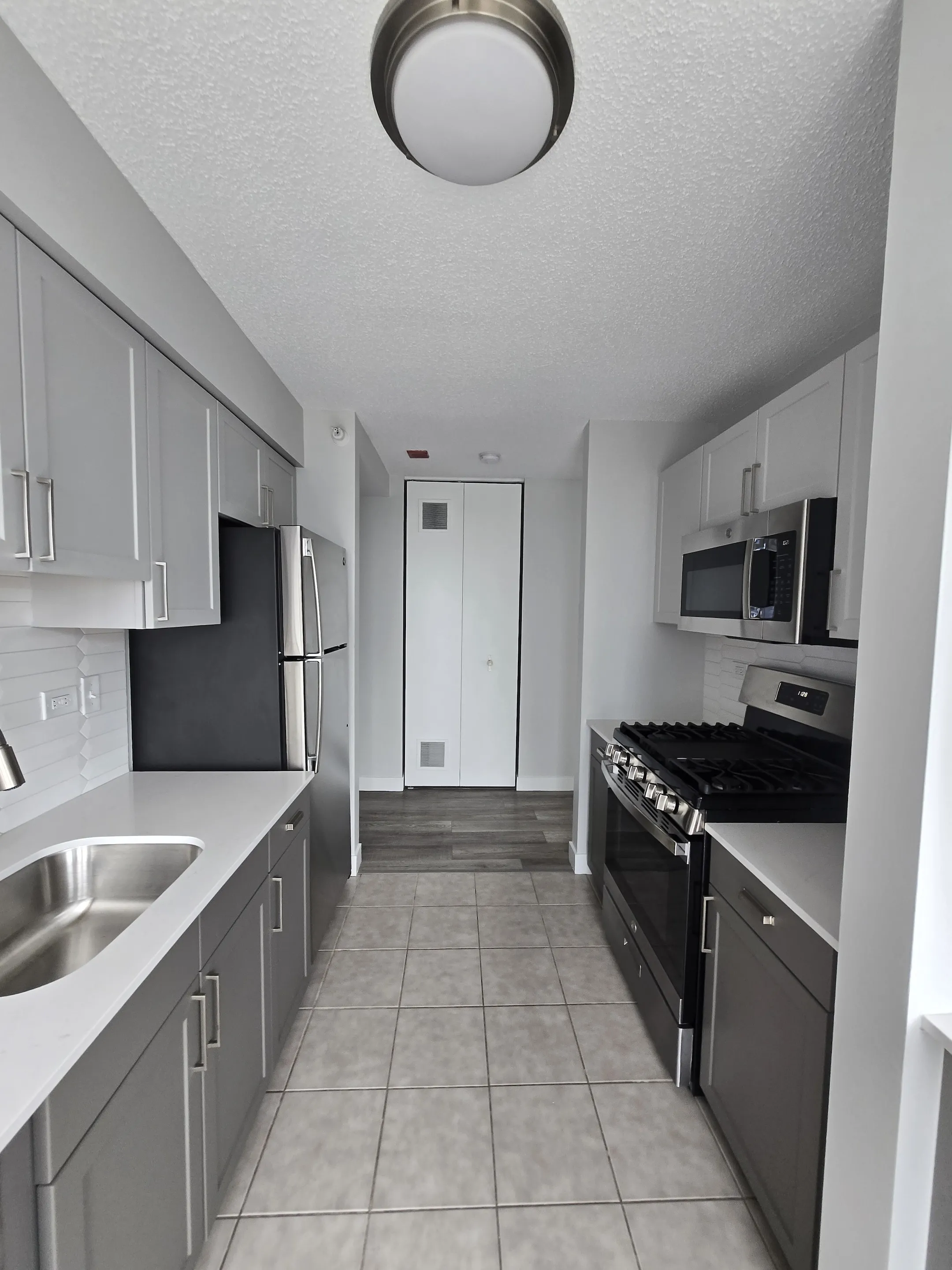 360 East South Water Street   60601 60601-unit#910-Chicago-IL