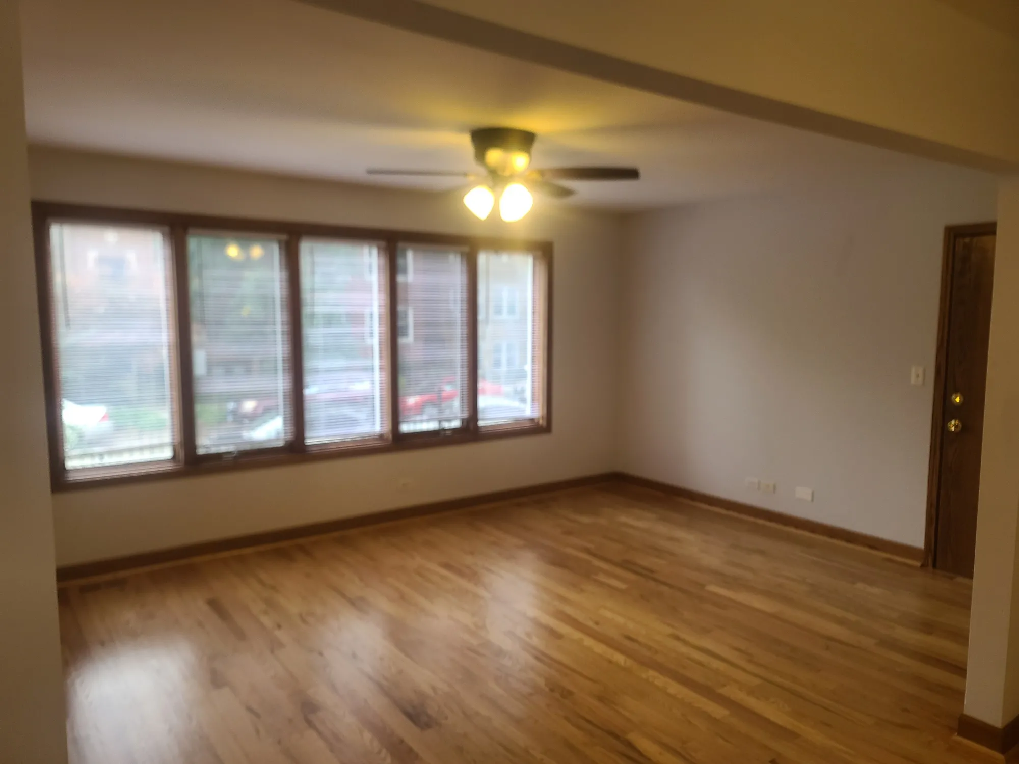2550 W WINNEMAC AVE 60625-unit#2-Chicago-IL