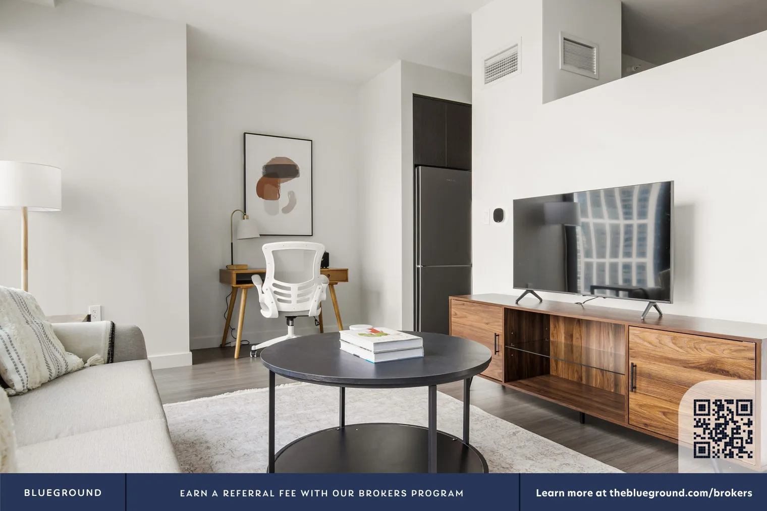 1210 S Indiana Ave   60605 60605-NEMA-unit#ID741-Chicago-IL