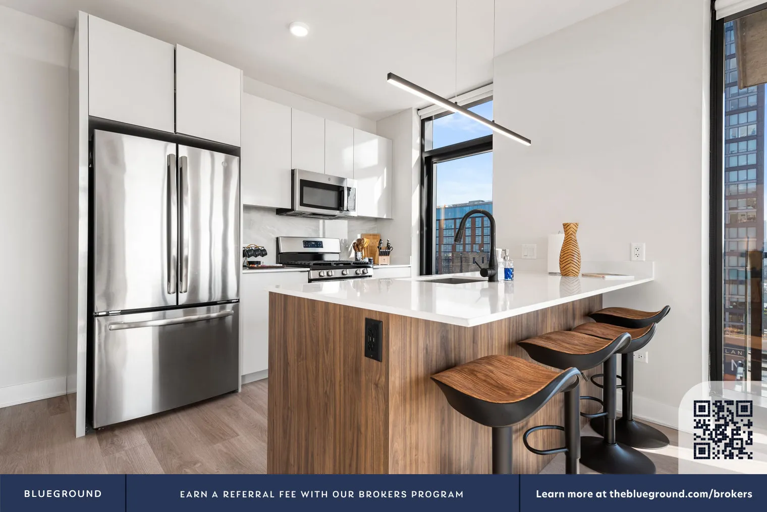 1128 W Van Buren St 60607 60607-Building West Van Buren Street - cloud9-guesty-unit#ID1029577P-Chicago-IL