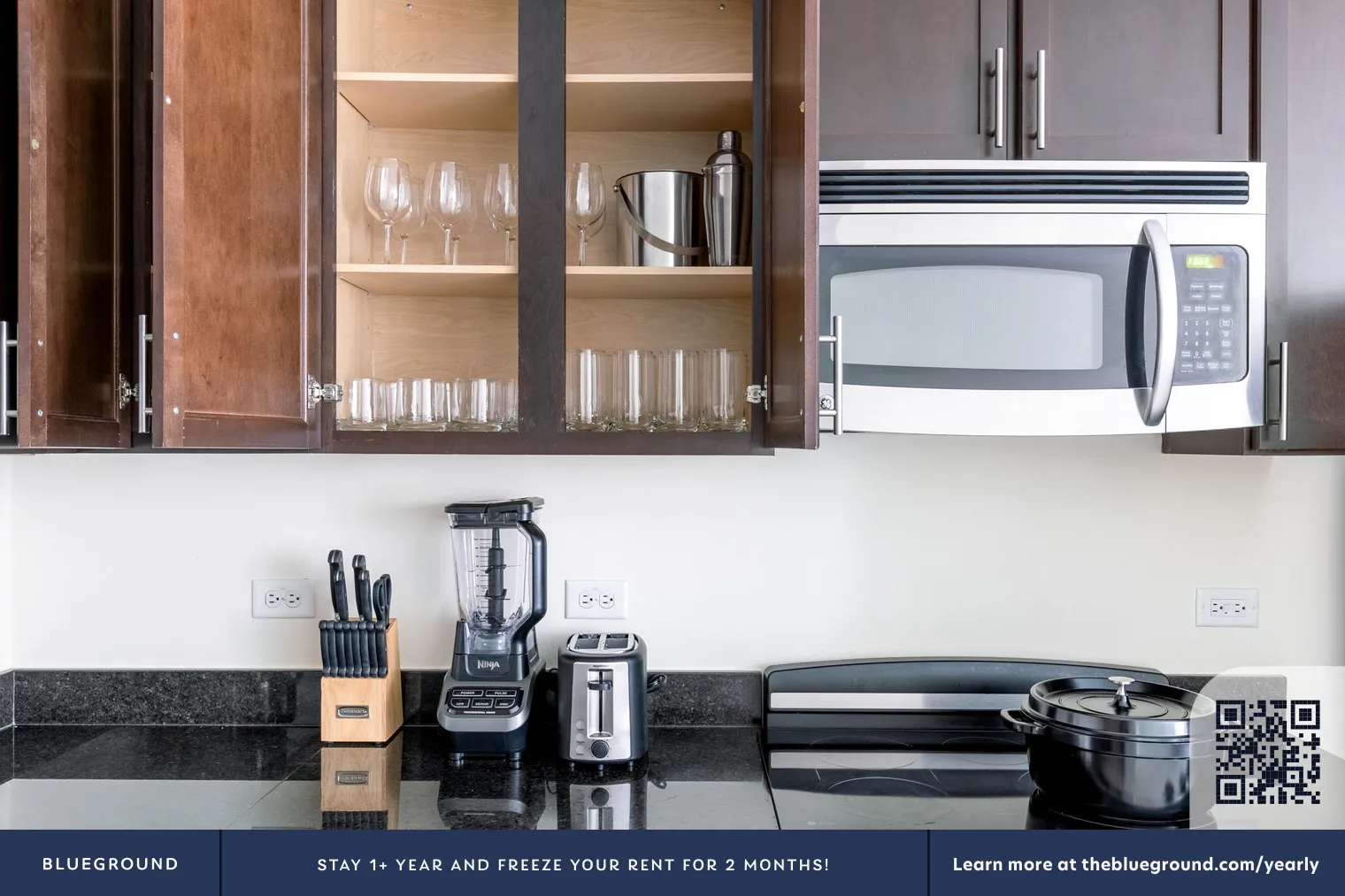 210 N Wells St   60601 60601-Lake & Wells Apartments-unit#ID242-Chicago-IL