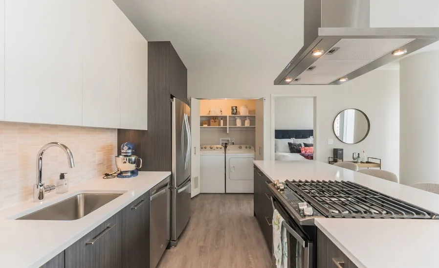 8 E Huron St 60611 60611-unit#902-Chicago-IL