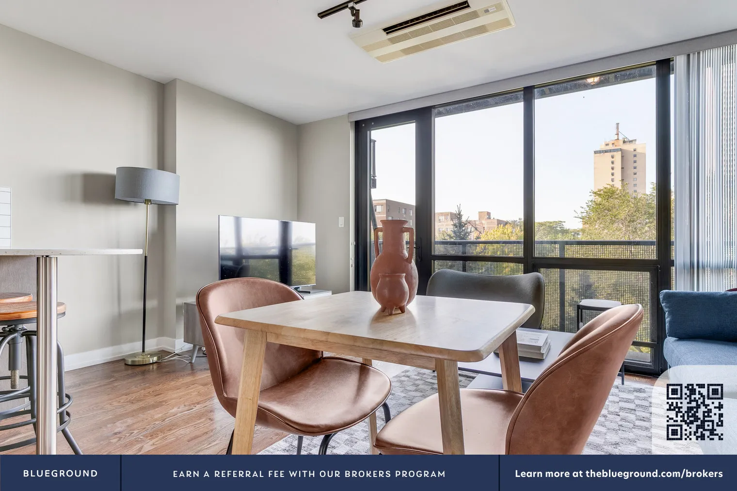 5910 N Sheridan Rd   60660 60660-The Edge @ Sheridan-unit#ID1276-Chicago-IL