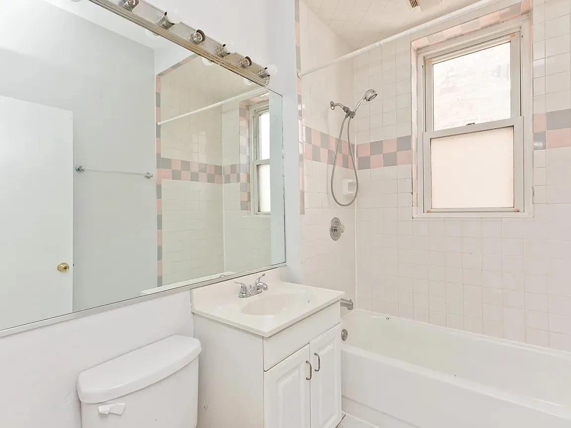1352 N Western Ave   60622 60622-unit#3F-Chicago-IL