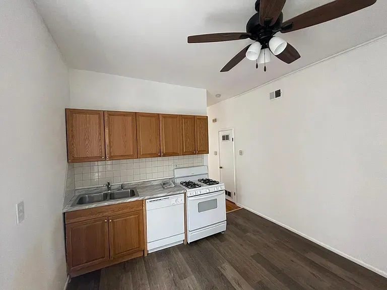 1352 N Western Ave   60622 60622-unit#3F-Chicago-IL