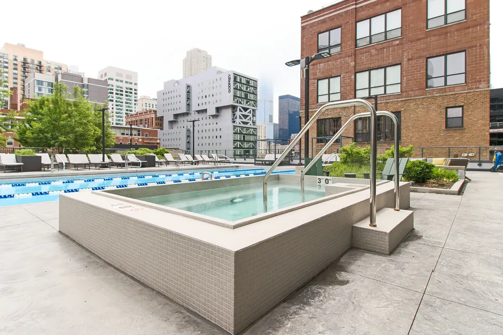 165 W Superior St   60654 60654-unit#2008-Chicago-IL