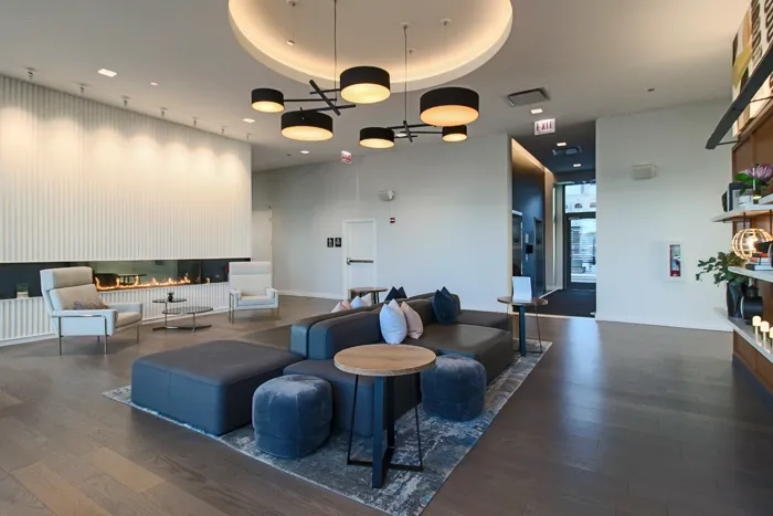 221 W Hubbard St   60654 60654-unit#612-Chicago-IL