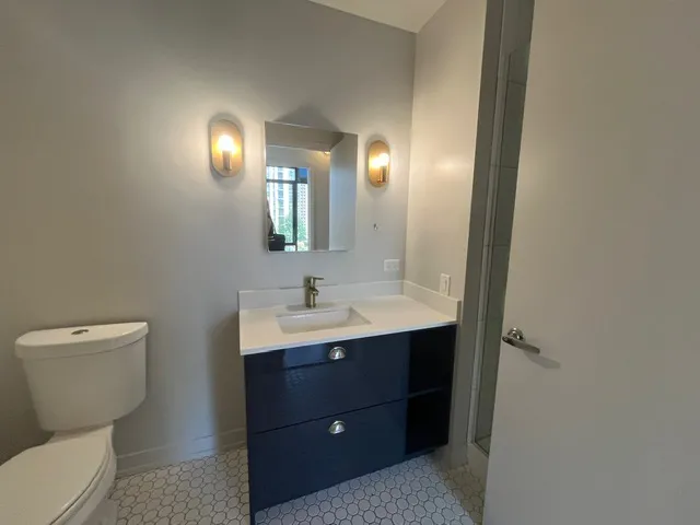 676 S La Salle St   60605 60605-unit#408-Chicago-IL