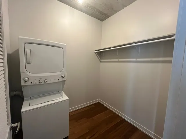 676 S La Salle St 60605 60605-unit#407-Chicago-IL