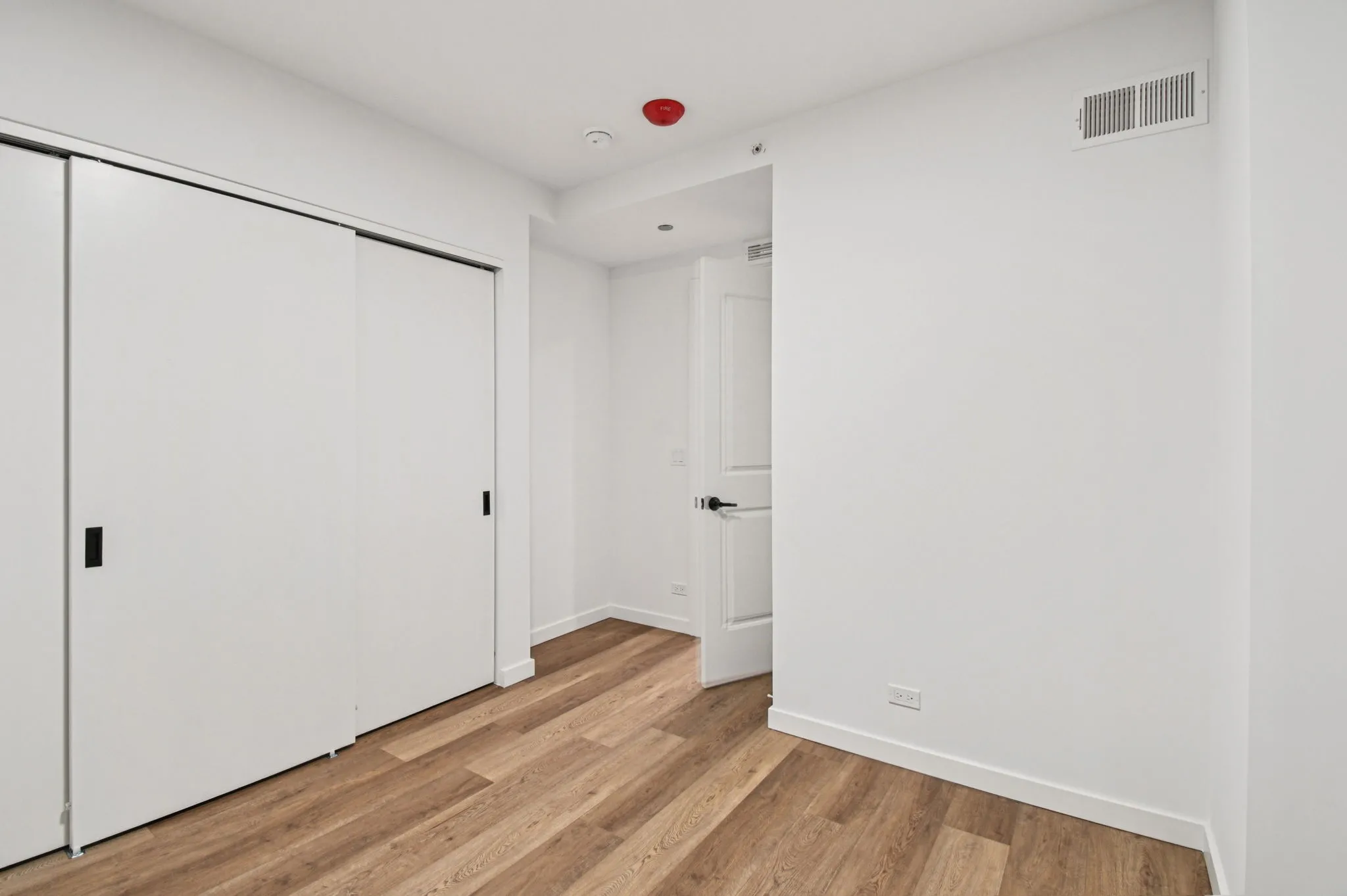 2140 N Lincoln Park W 60614 60614-The Nest-unit#3-Chicago-IL