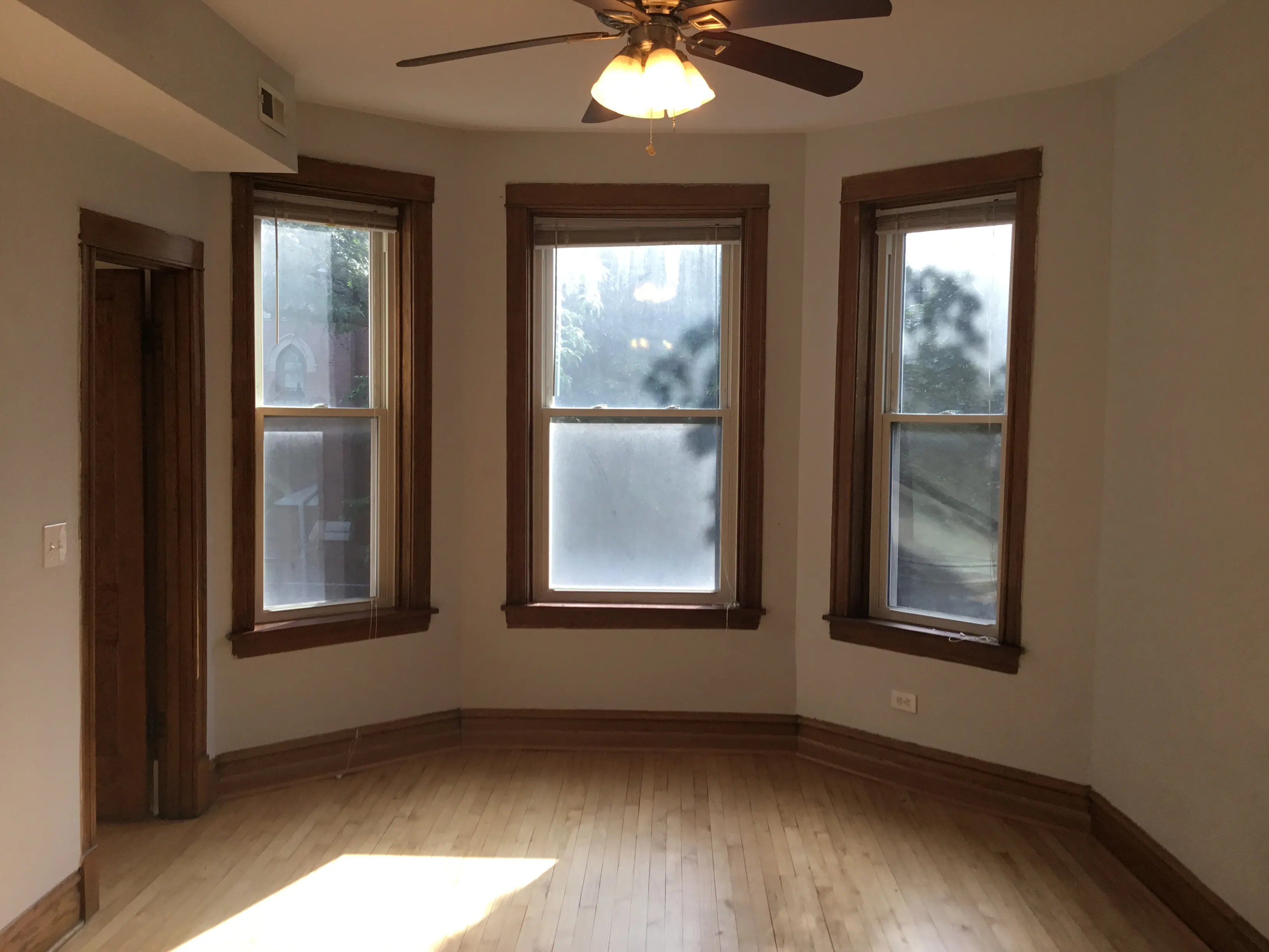 Ukrainian Village 60622-unit#2-Chicago-IL