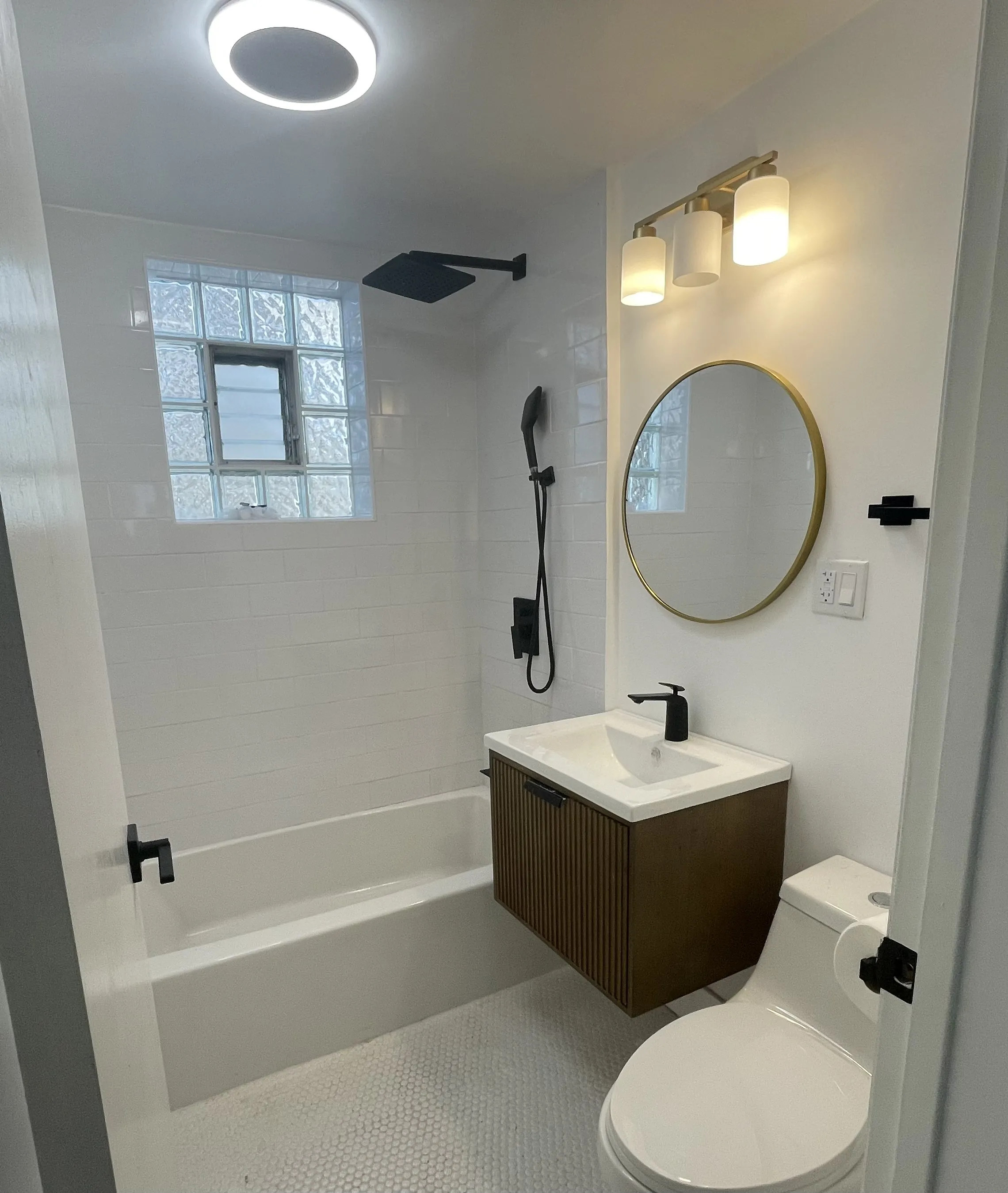 1910 W Farragut Ave 60640 60640-unit#2-Chicago-IL