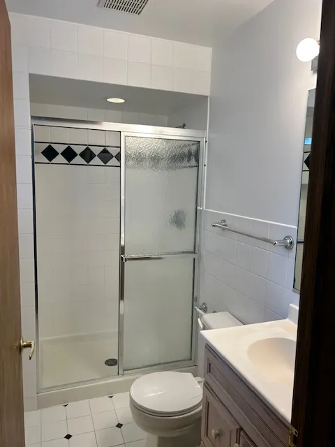 2550 W WINNEMAC AVE 60625-unit#2-Chicago-IL