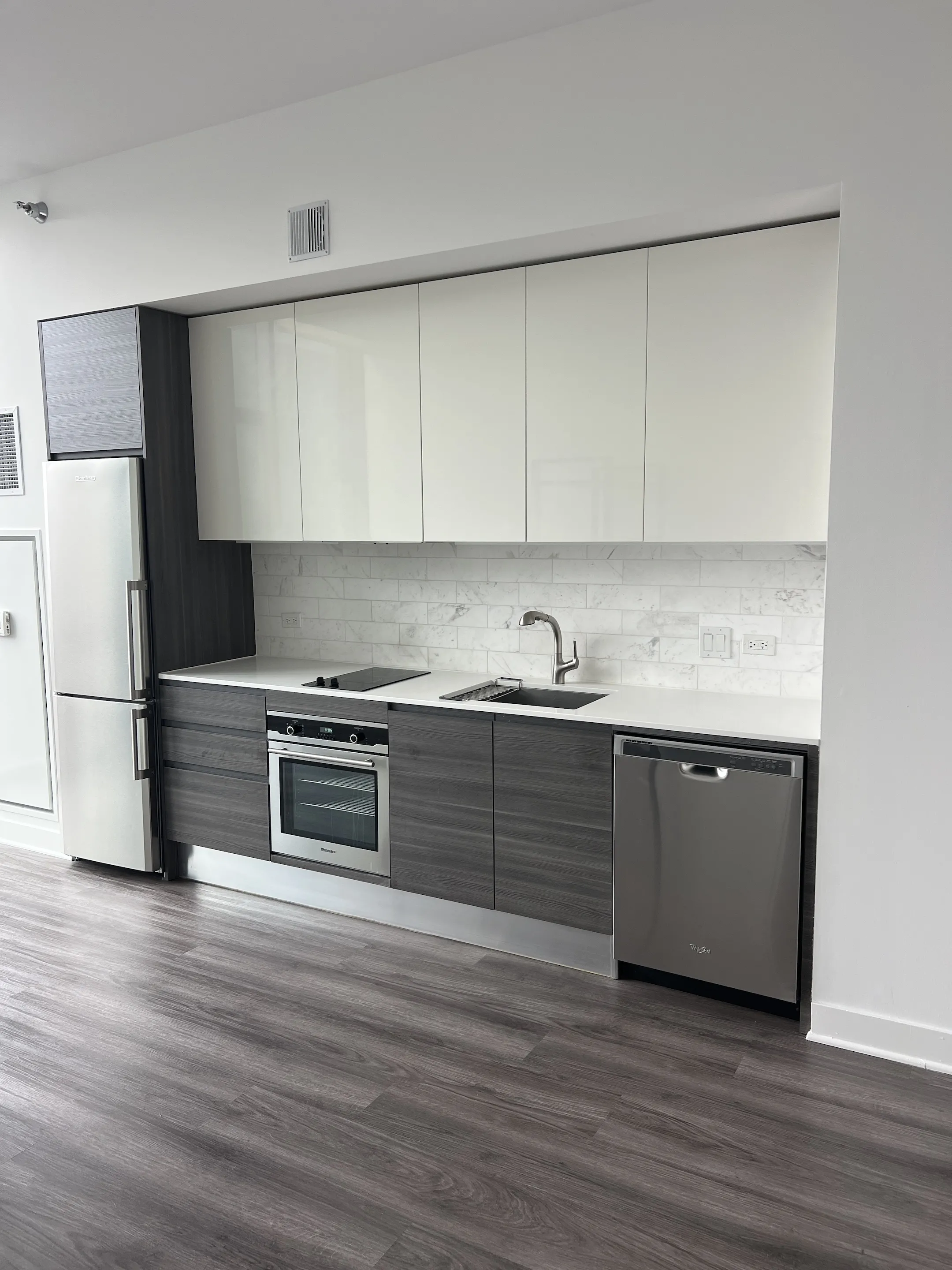 221 W Hubbard St 60654 60654-unit#813-Chicago-IL