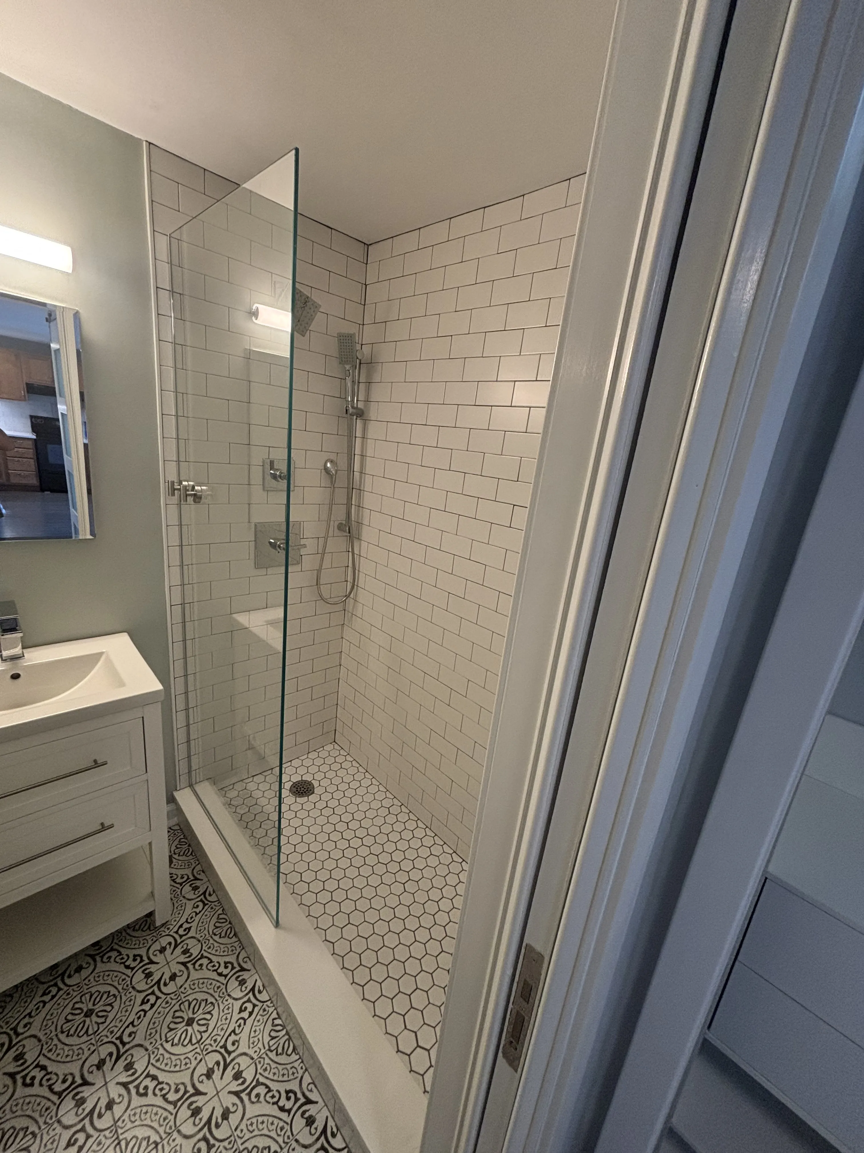 708 W BITTERSWEET PL 60613-unit#611-Chicago-IL