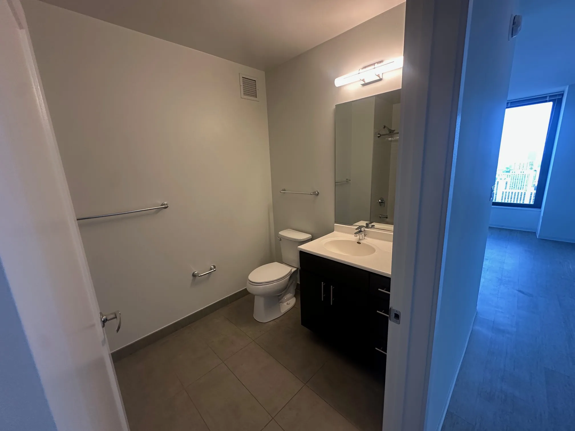 165 W Superior St   60654 60654-unit#2008-Chicago-IL