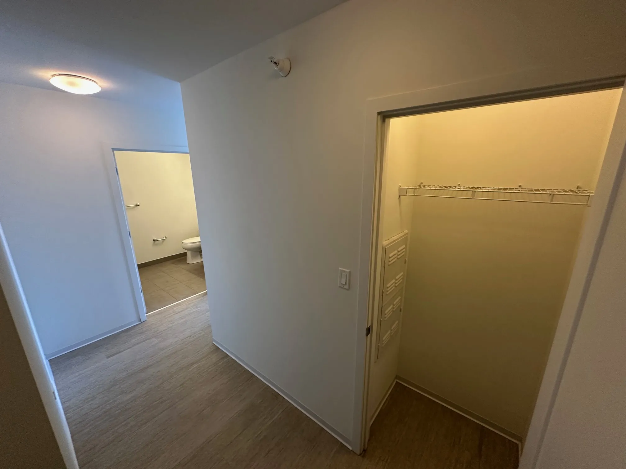 165 W Superior St   60654 60654-unit#2008-Chicago-IL