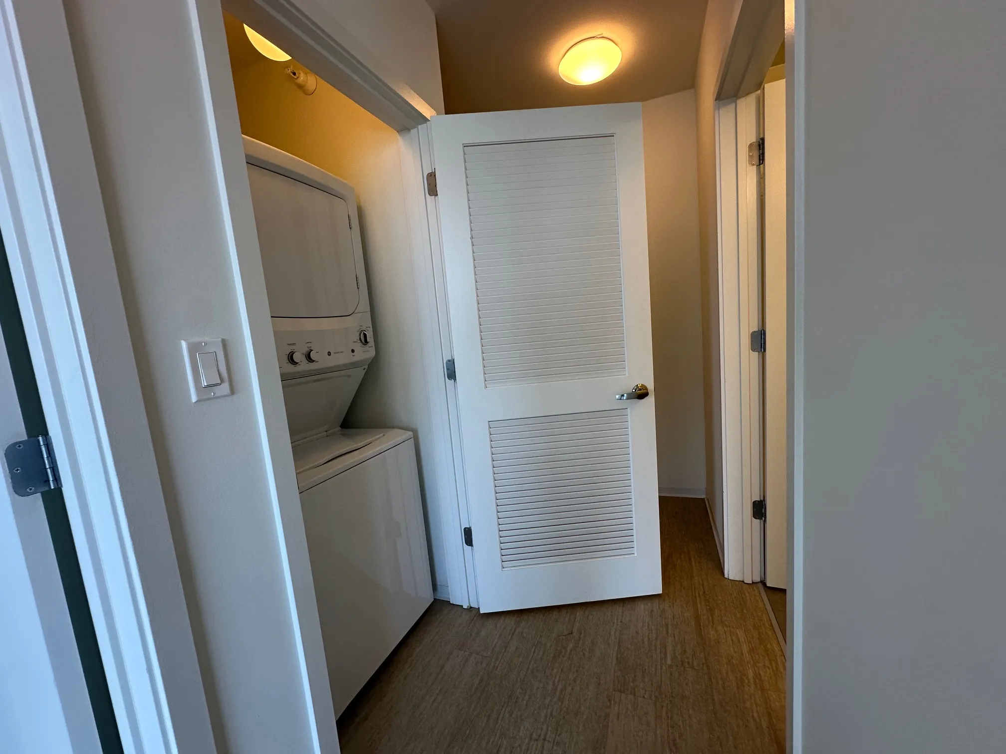 165 W Superior St   60654 60654-unit#2008-Chicago-IL