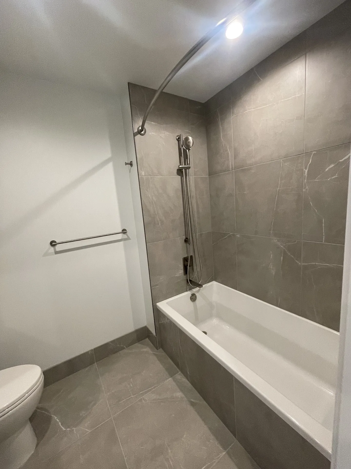 355 N Halsted St   60661 60661-unit#2103-Chicago-IL