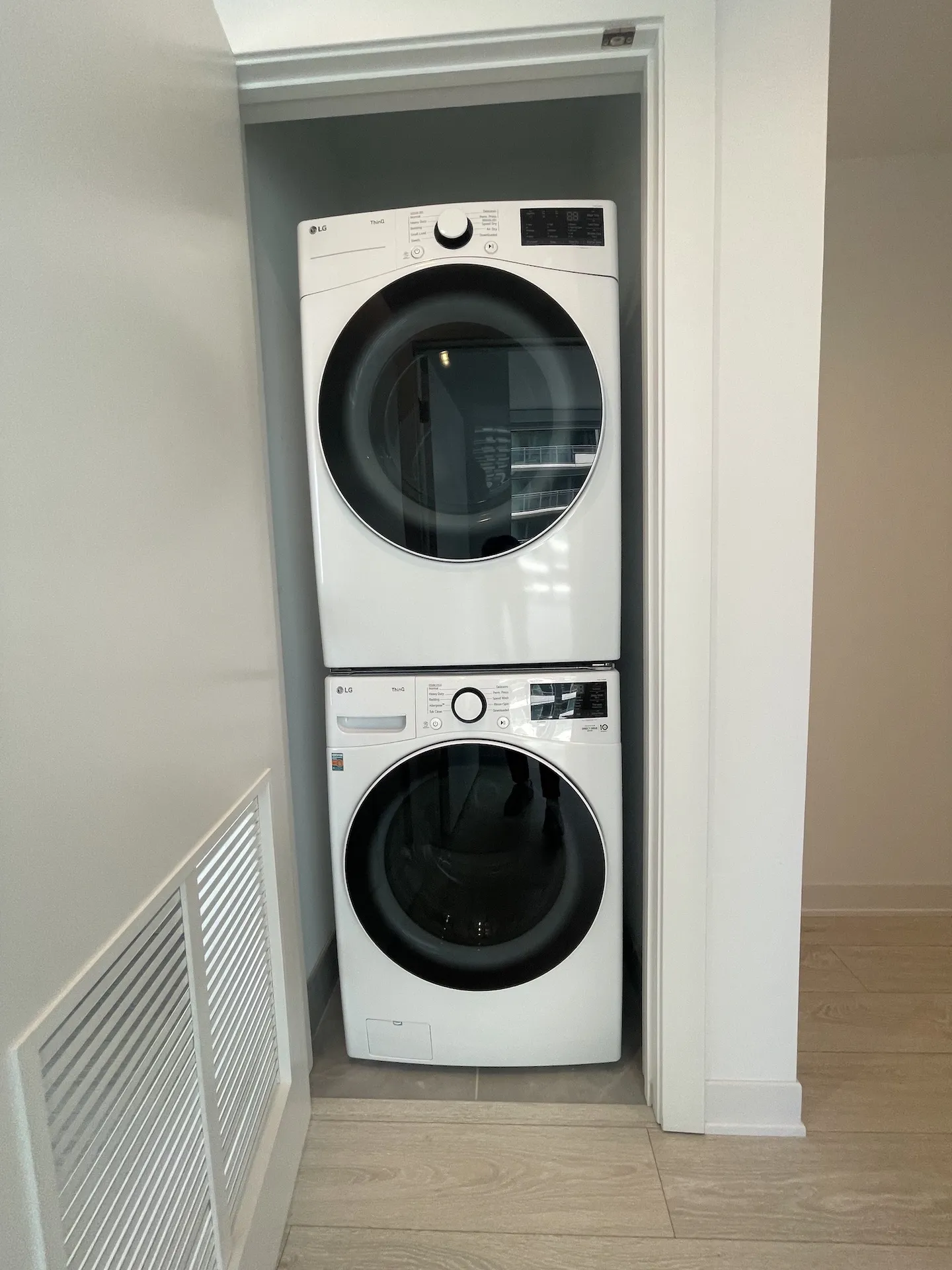 355 N Halsted St   60661 60661-unit#2103-Chicago-IL