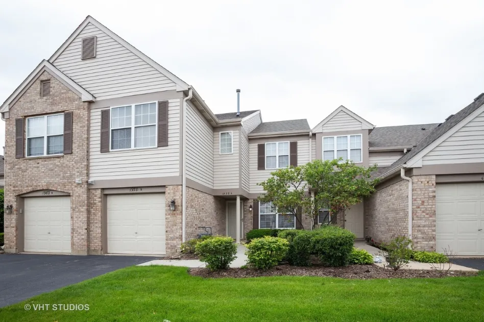 1978 Gary Ct 60193 60193-unit#B-Schaumburg-IL