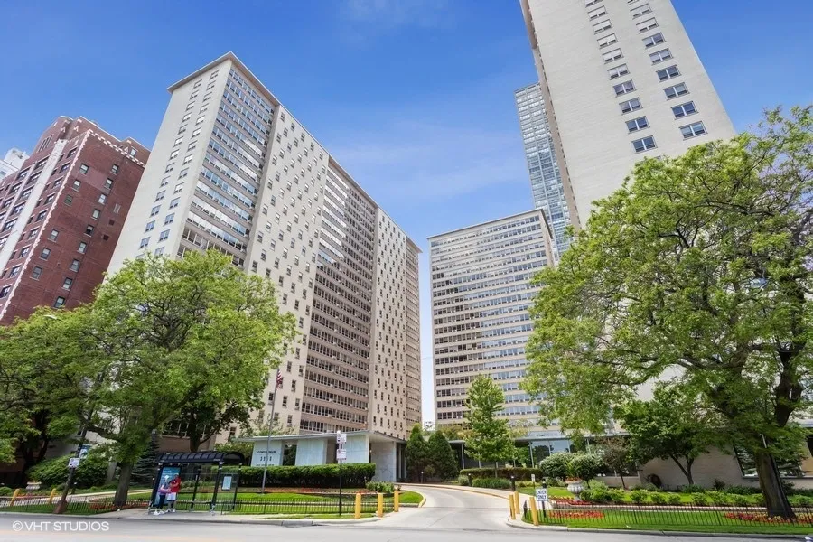 3950 N Lake Shore Dr 60613 60613-unit#1524-Chicago-IL