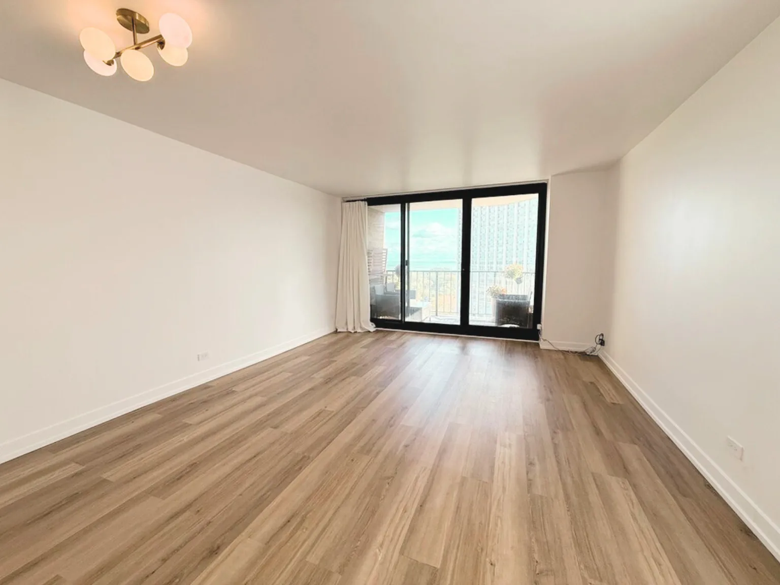 3660 N Lake Shore Dr   60613 60613-New York Private Residences-unit#1405-Chicago-IL