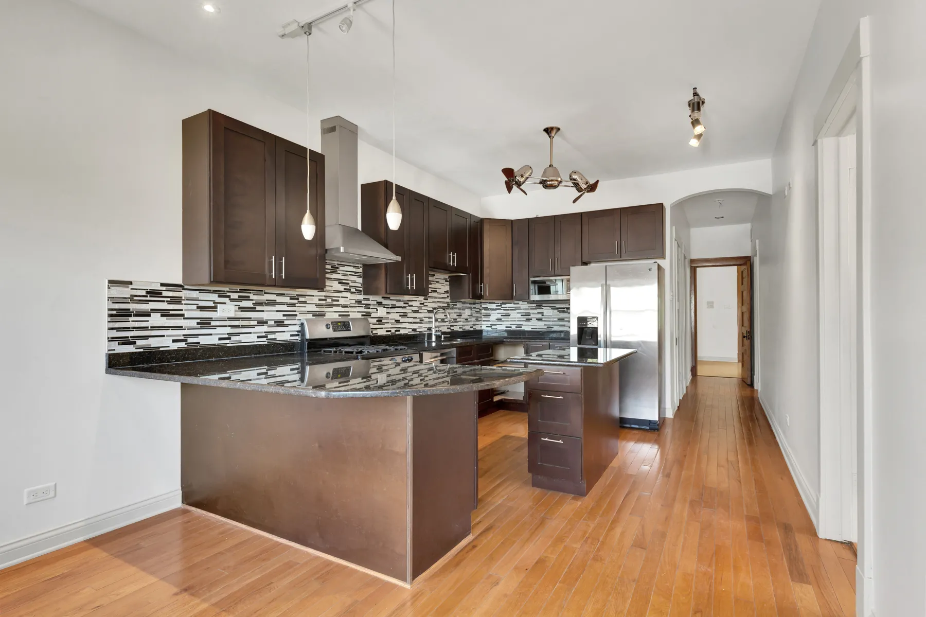 2528 N Talman Ave 60618 60647-unit#3-Chicago-IL