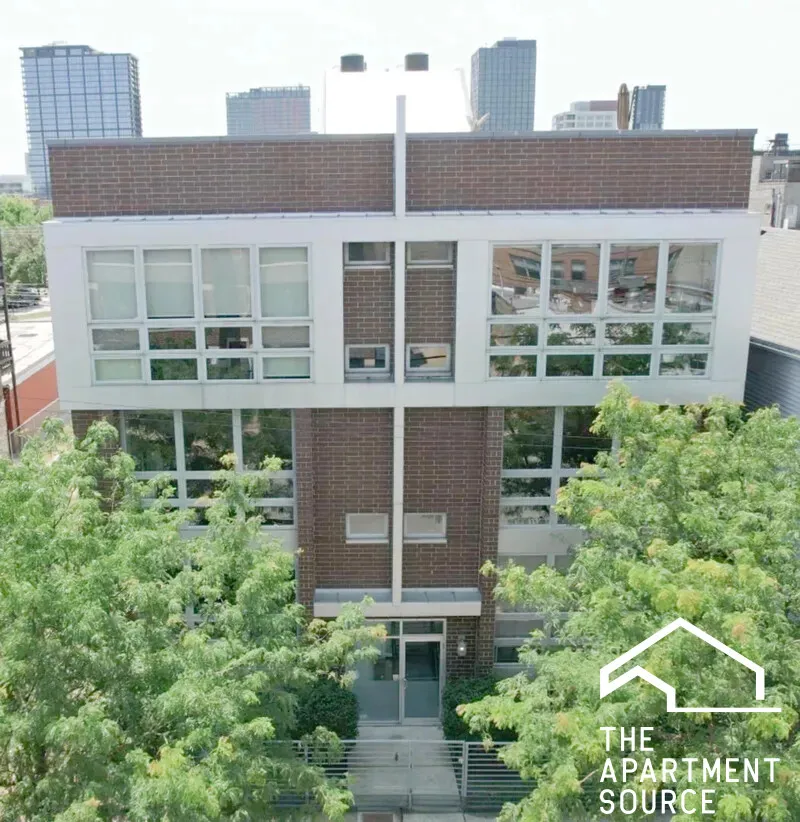 1327 W Grand Ave   60642 60642-unit#2W-Chicago-IL