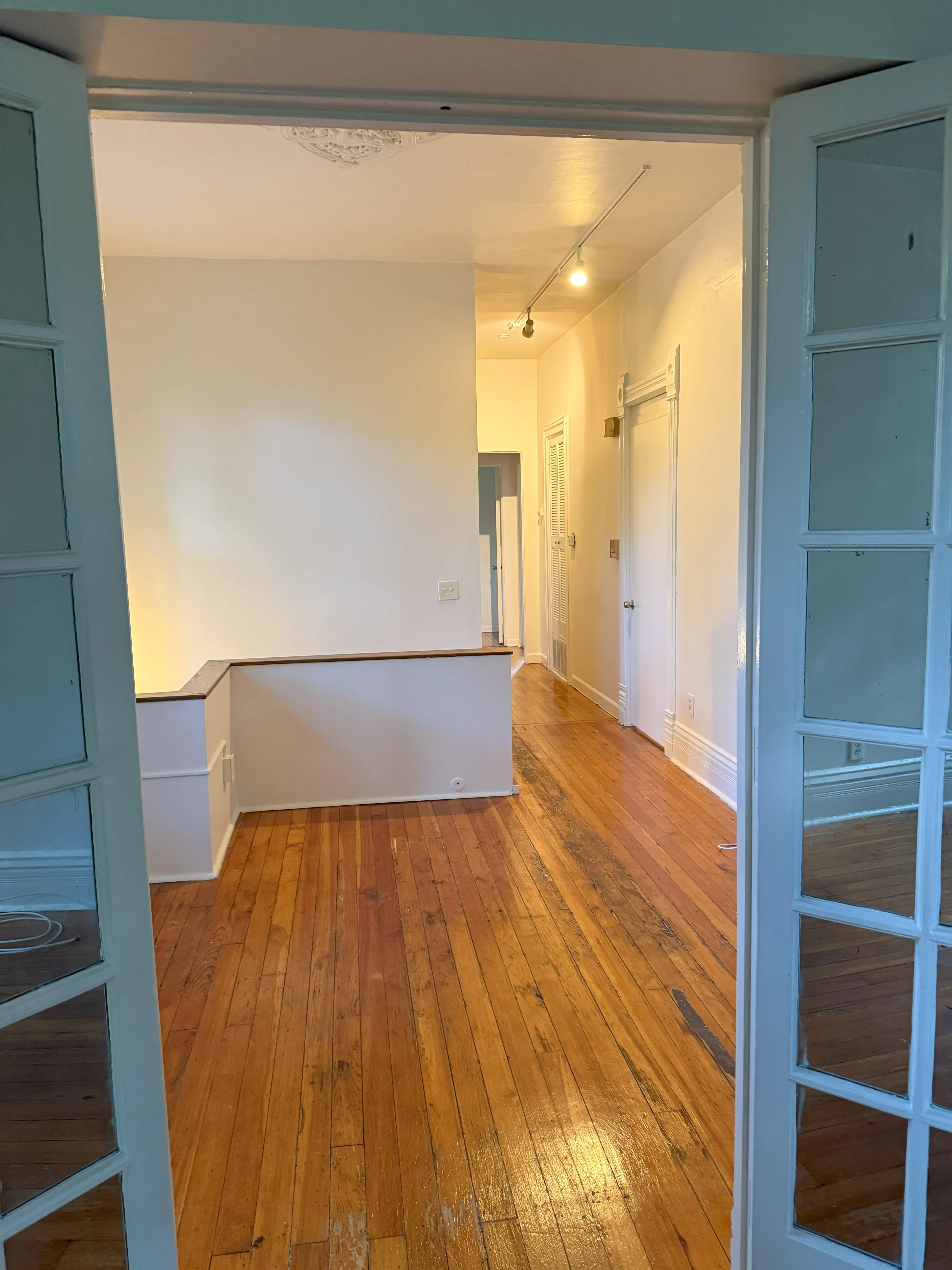 2059 N CLIFTON AVE 60614-2059 n. clifton-unit#1-Chicago-IL